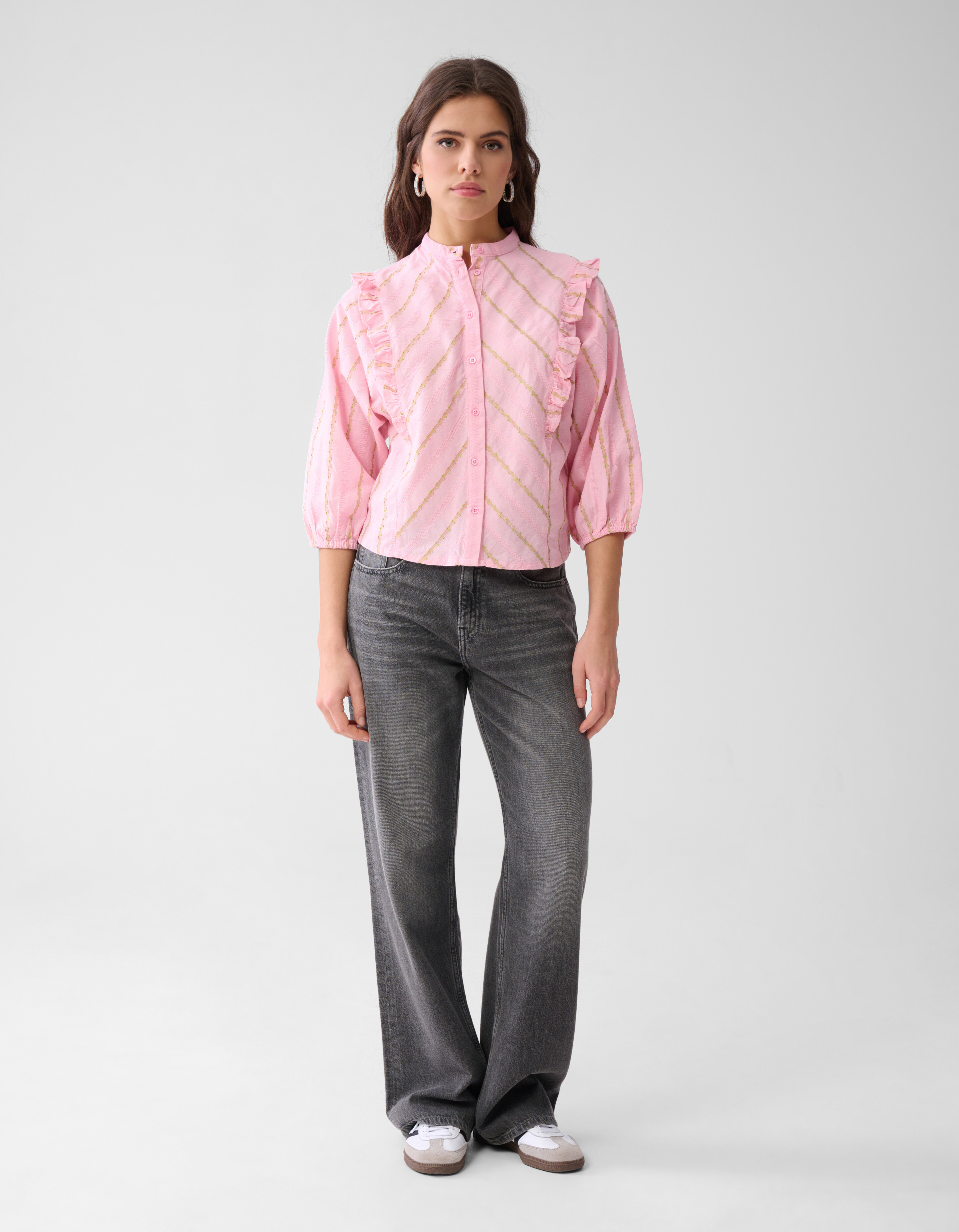 Jacquard Ruffle Blouse Roze SHOEBY WOMEN