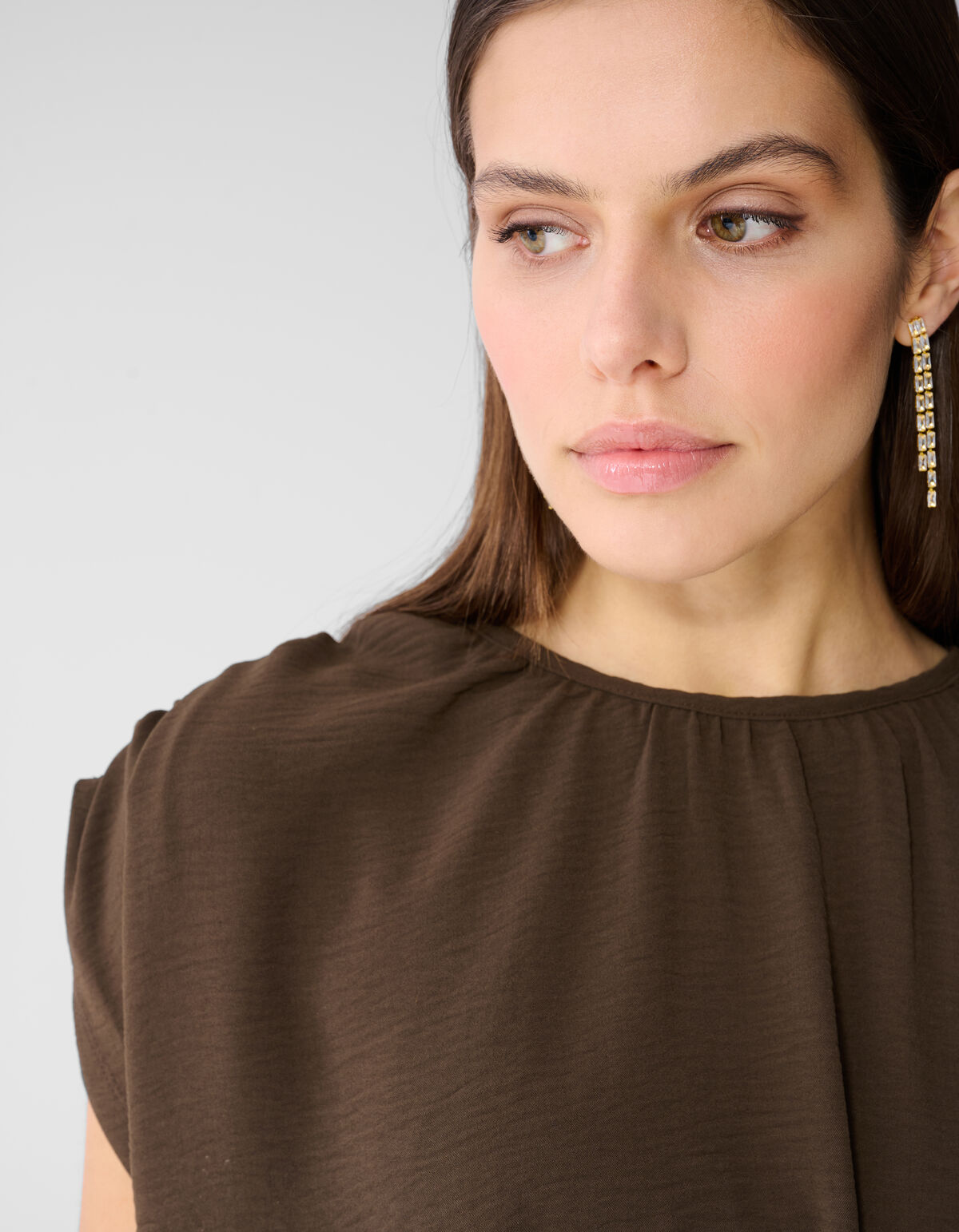 Twist Shoulder Top Bruin SHOEBY WOMEN