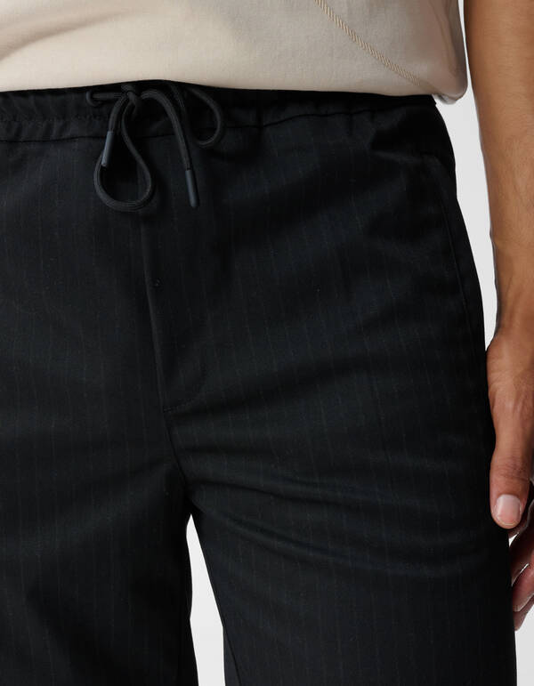 Pinstripe Tapered Fit Broek Zwart SHOEBY MEN