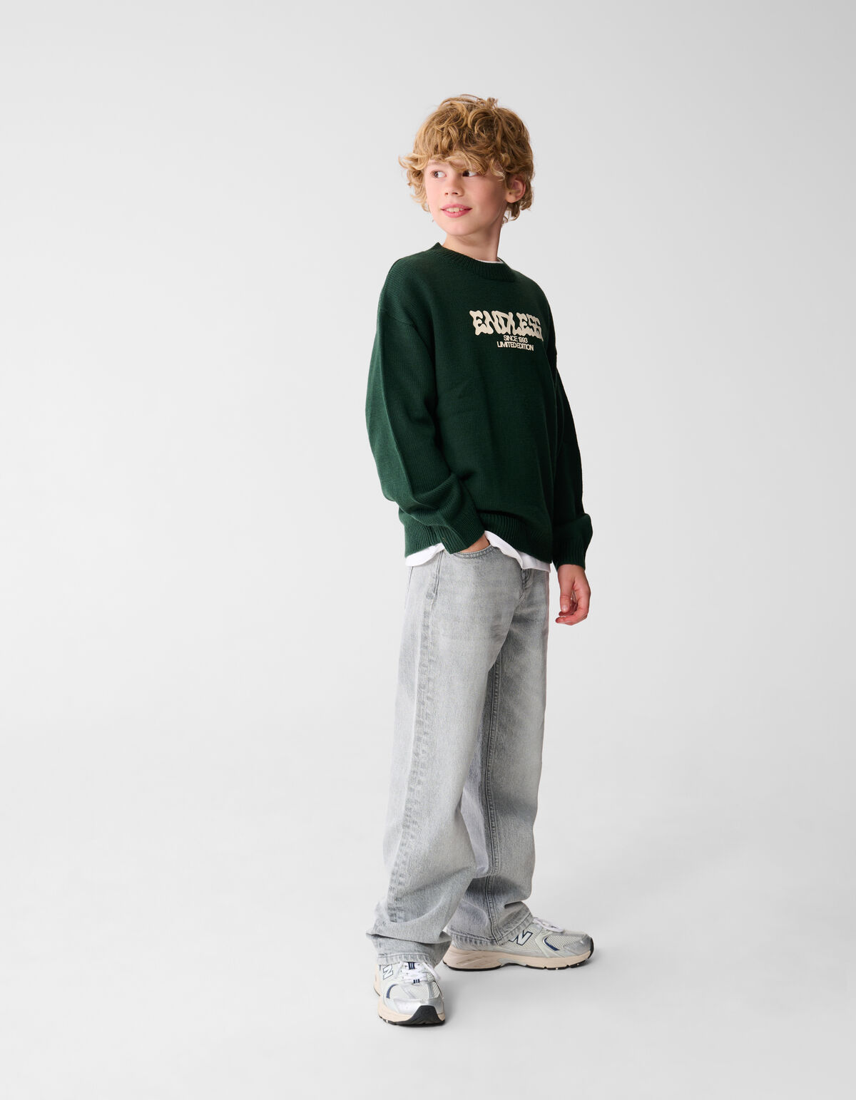 Endless Artwork Sweater Donkergroen SHOEBY BOYS
