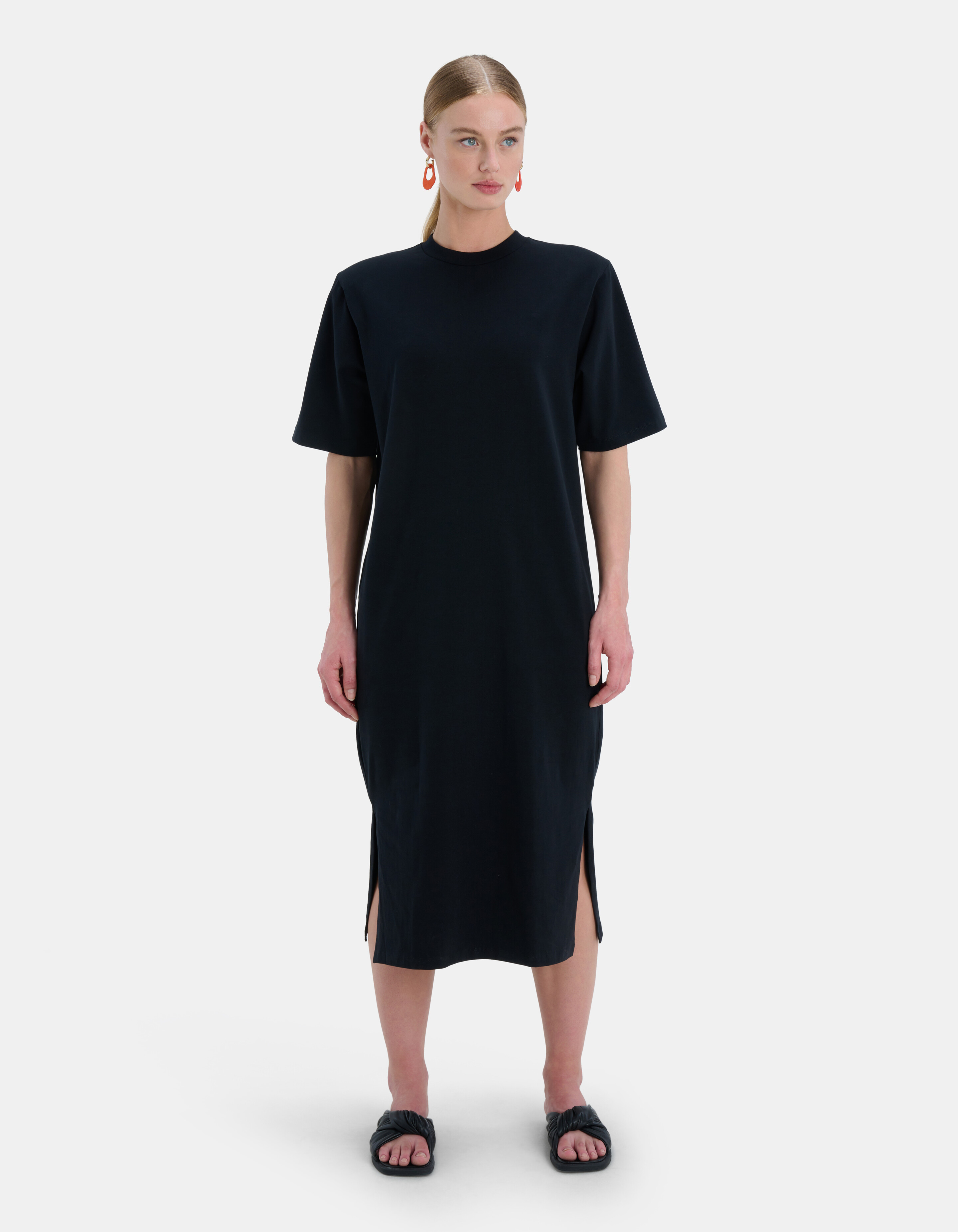 Oversized T-shirt Jurk Zwart SHOEBY WOMEN