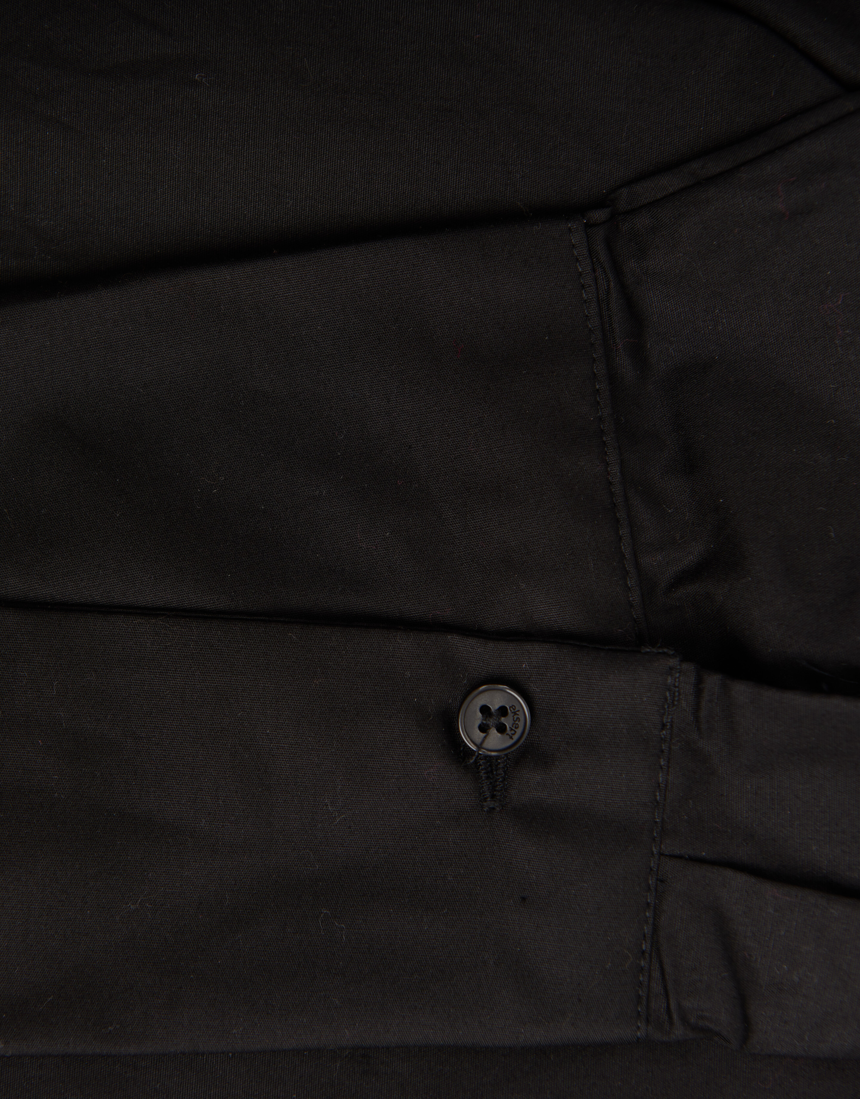 Black Blouse EKSEPT