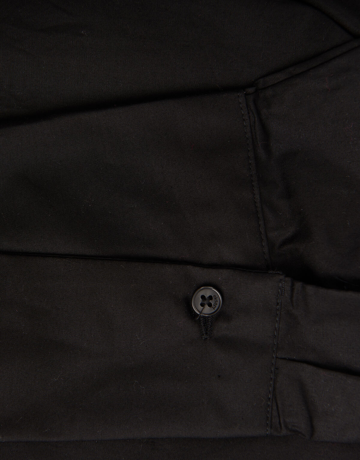 Black Blouse EKSEPT