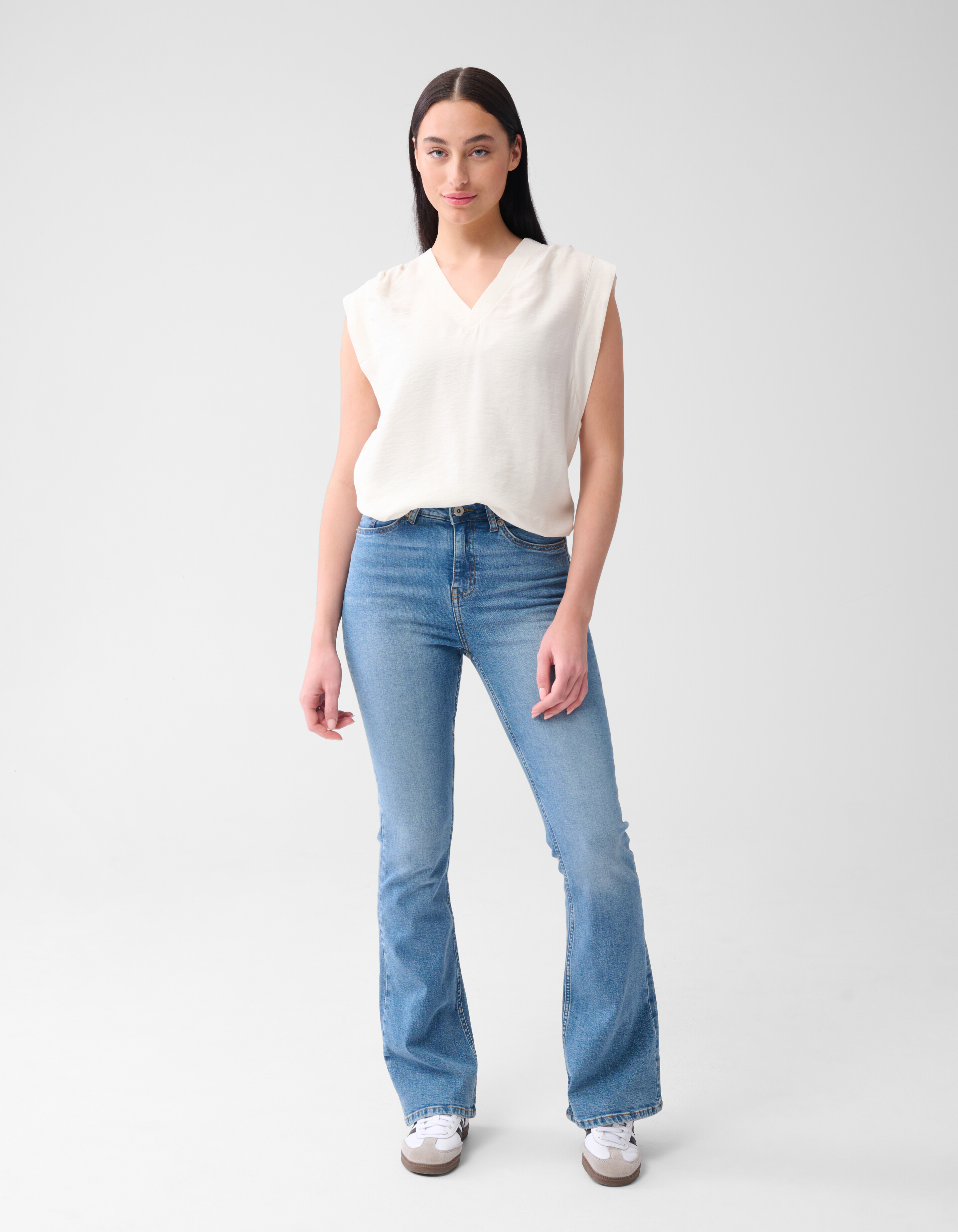 V-hals Top Gebroken Wit SHOEBY WOMEN