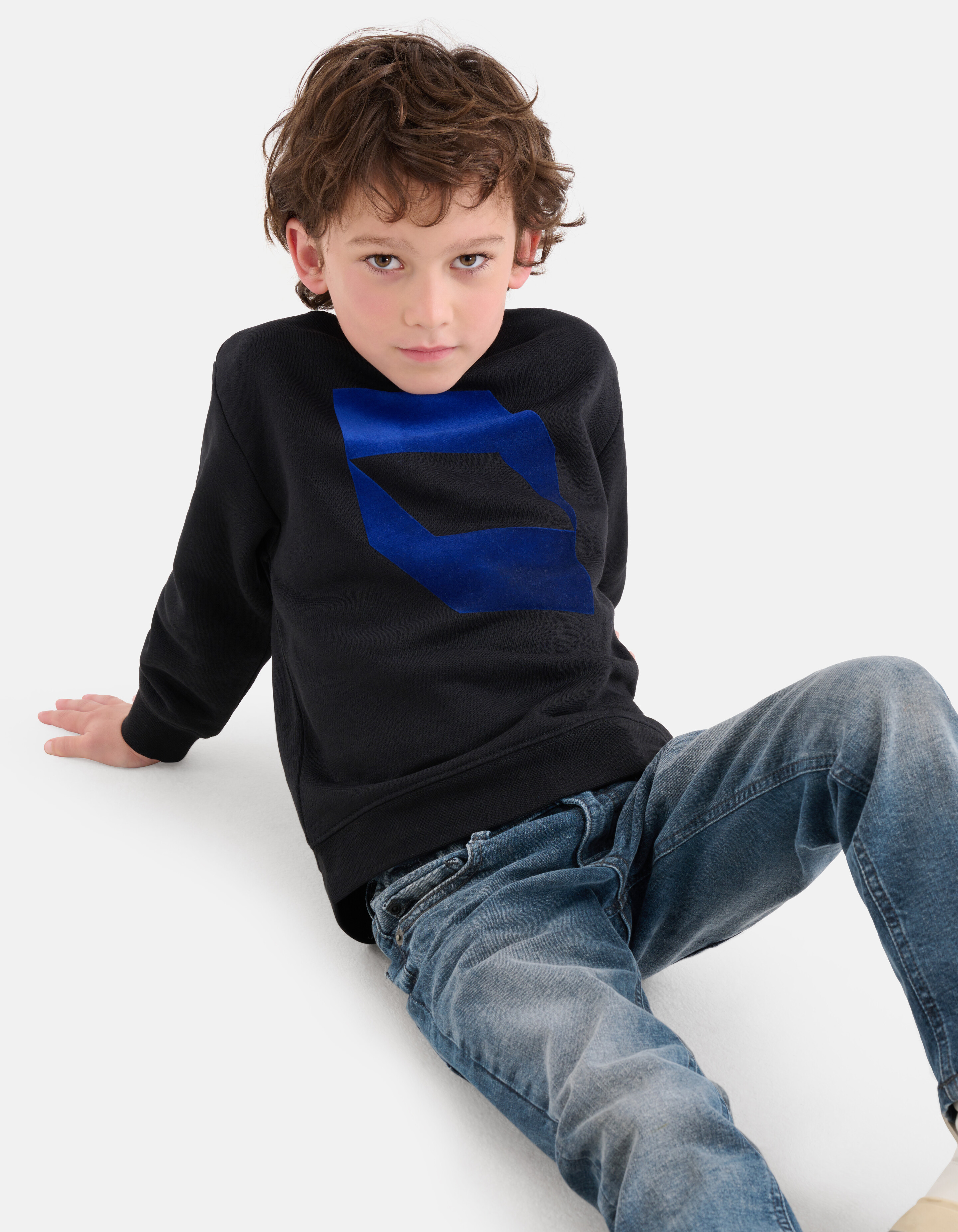 Flock Detail Sweater Zwart SHOEBY BOYS
