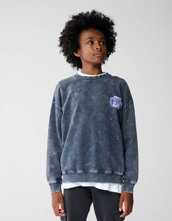 Washed Club Artwork Sweater Donkergrijs SHOEBY BOYS