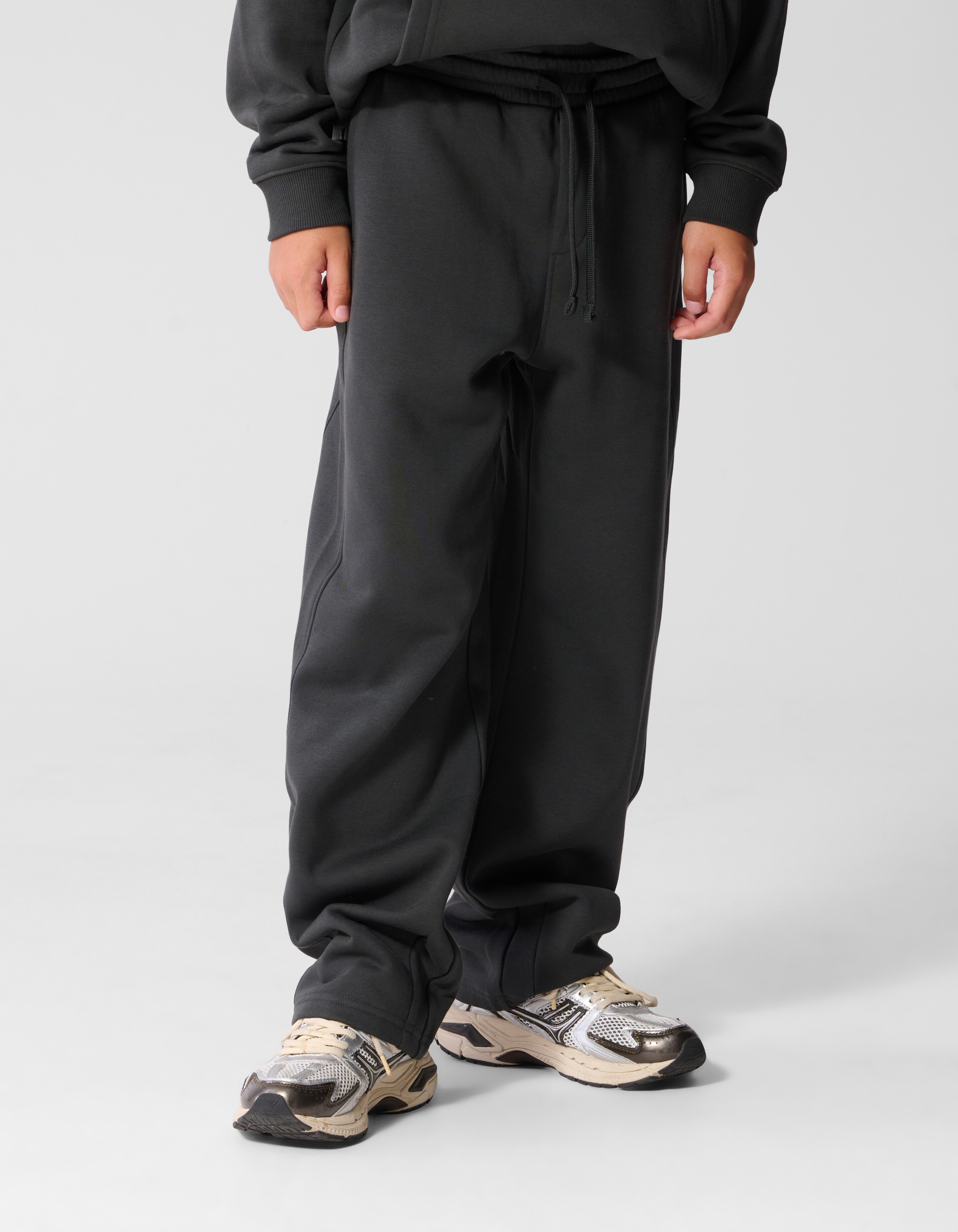 Creator Barrel Jogger Zwart SHOEBY BOYS