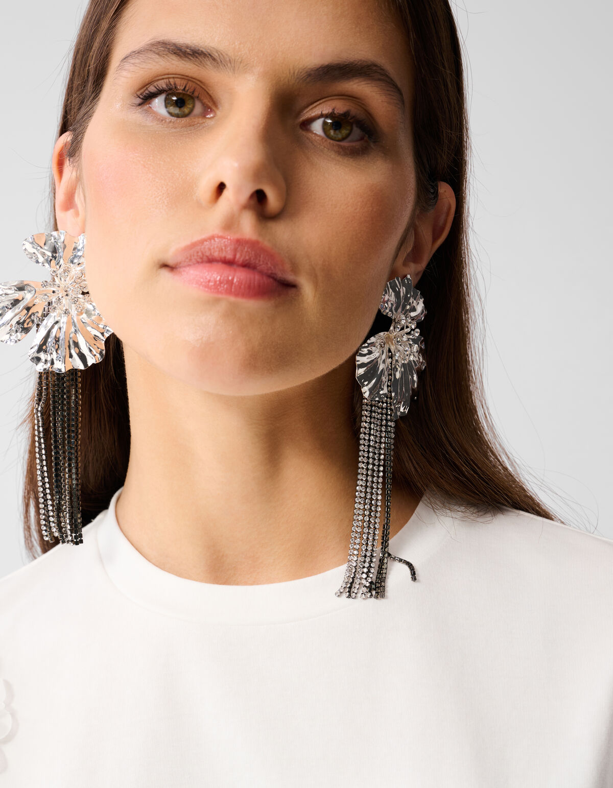 Oversized Flower T-shirt Wit By Lizzy SHOEBY WOMEN