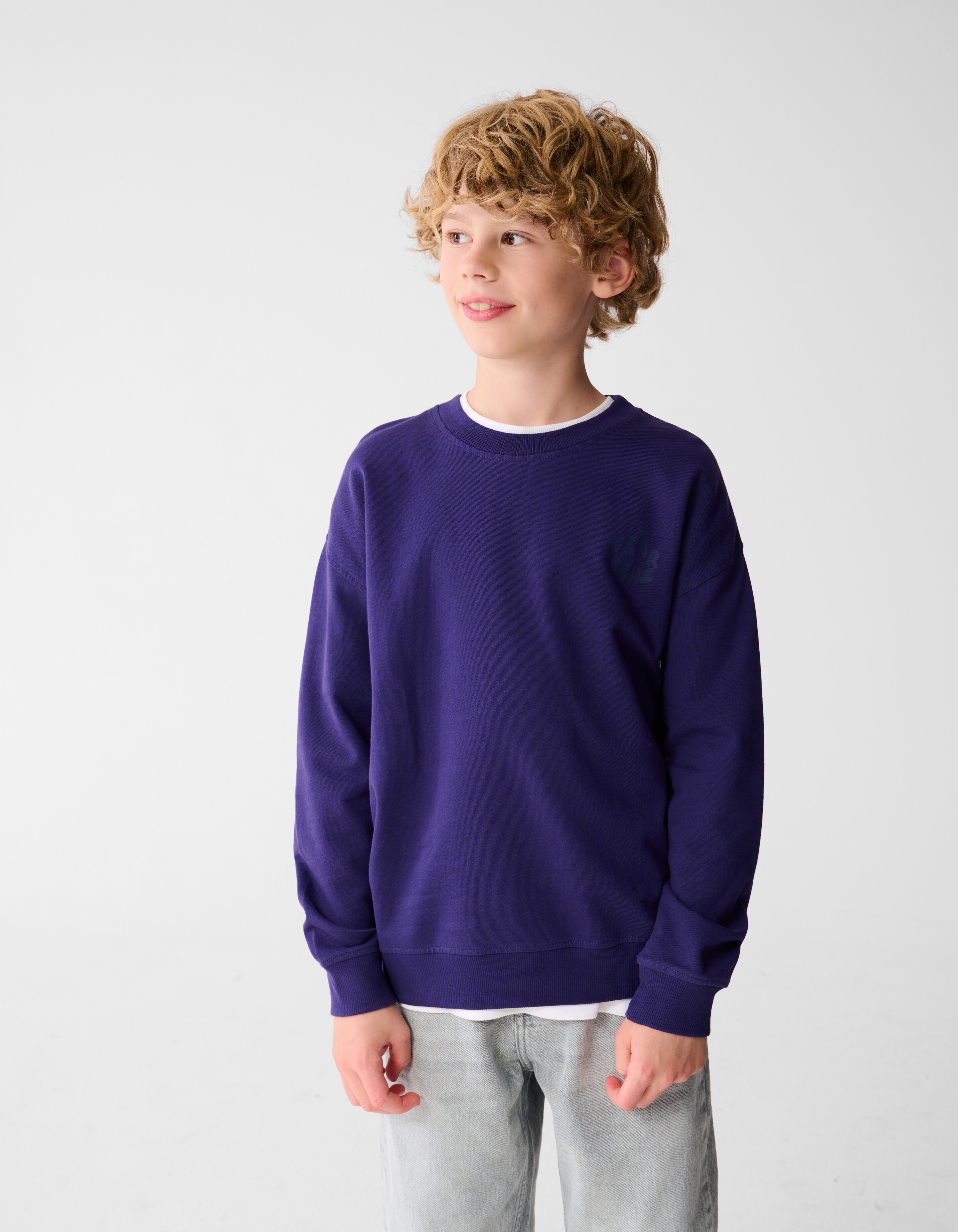 Fear None Artwork Sweater Paars SHOEBY BOYS