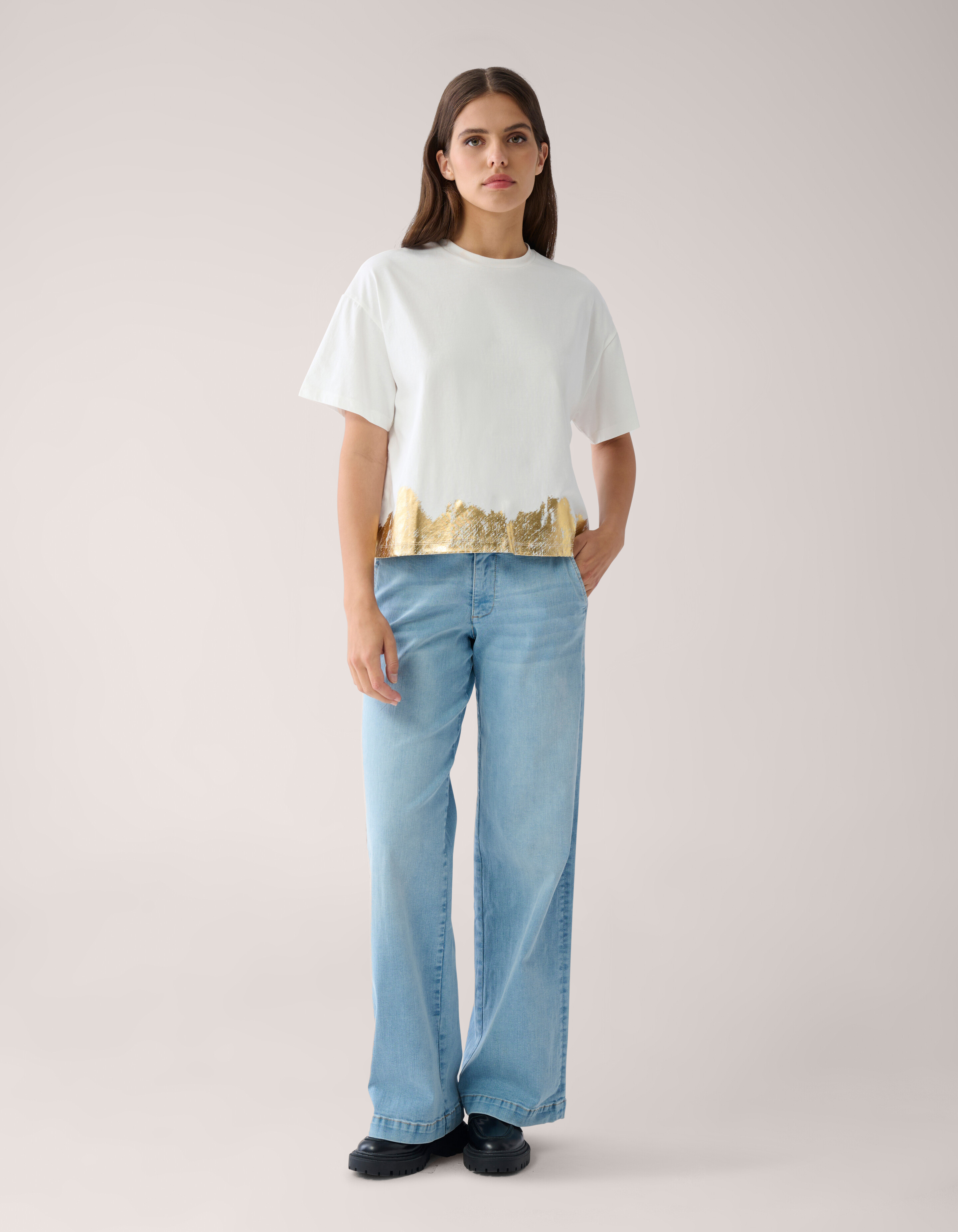 Goud Detail T-shirt Gebroken Wit By Mieke SHOEBY WOMEN