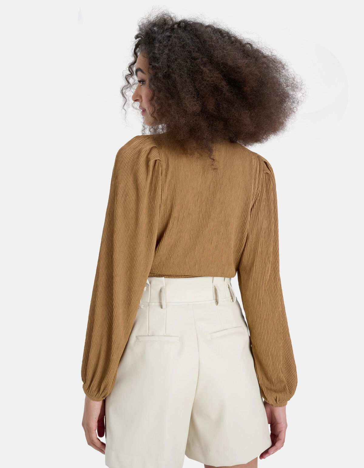 Fancy Crinkle Wrap Top EKSEPT