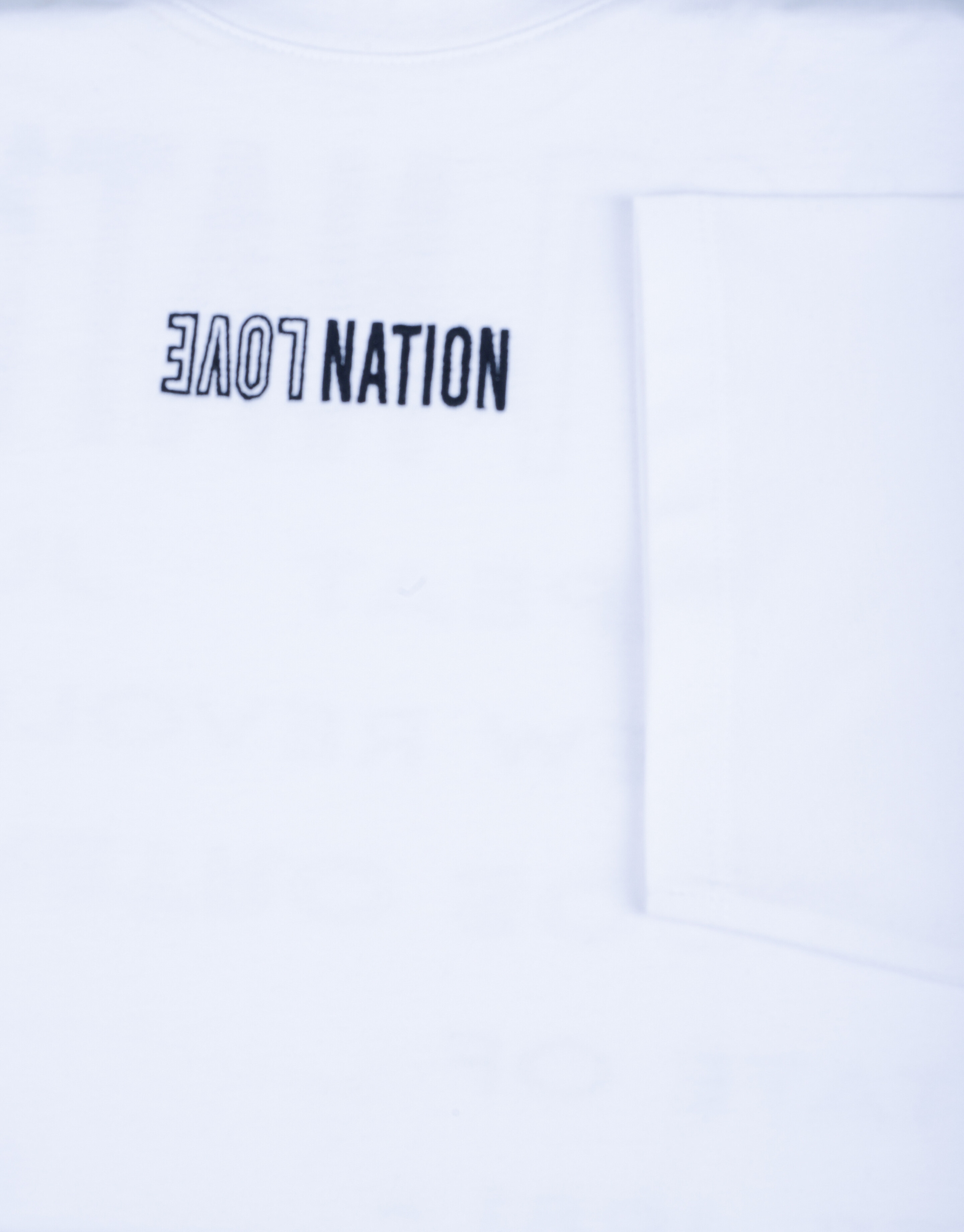 Love Nation Tee EKSEPT