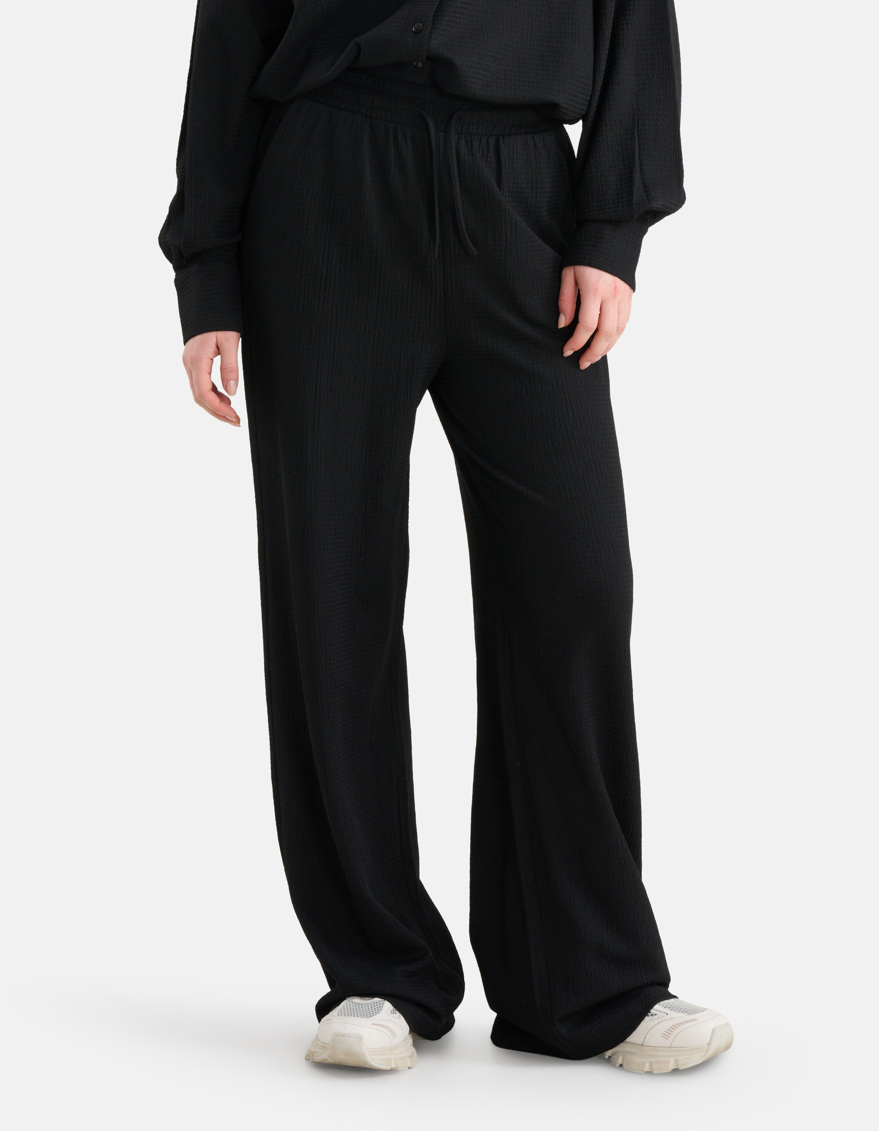 Crinkle Wide Leg Zwart SHOEBY WOMEN