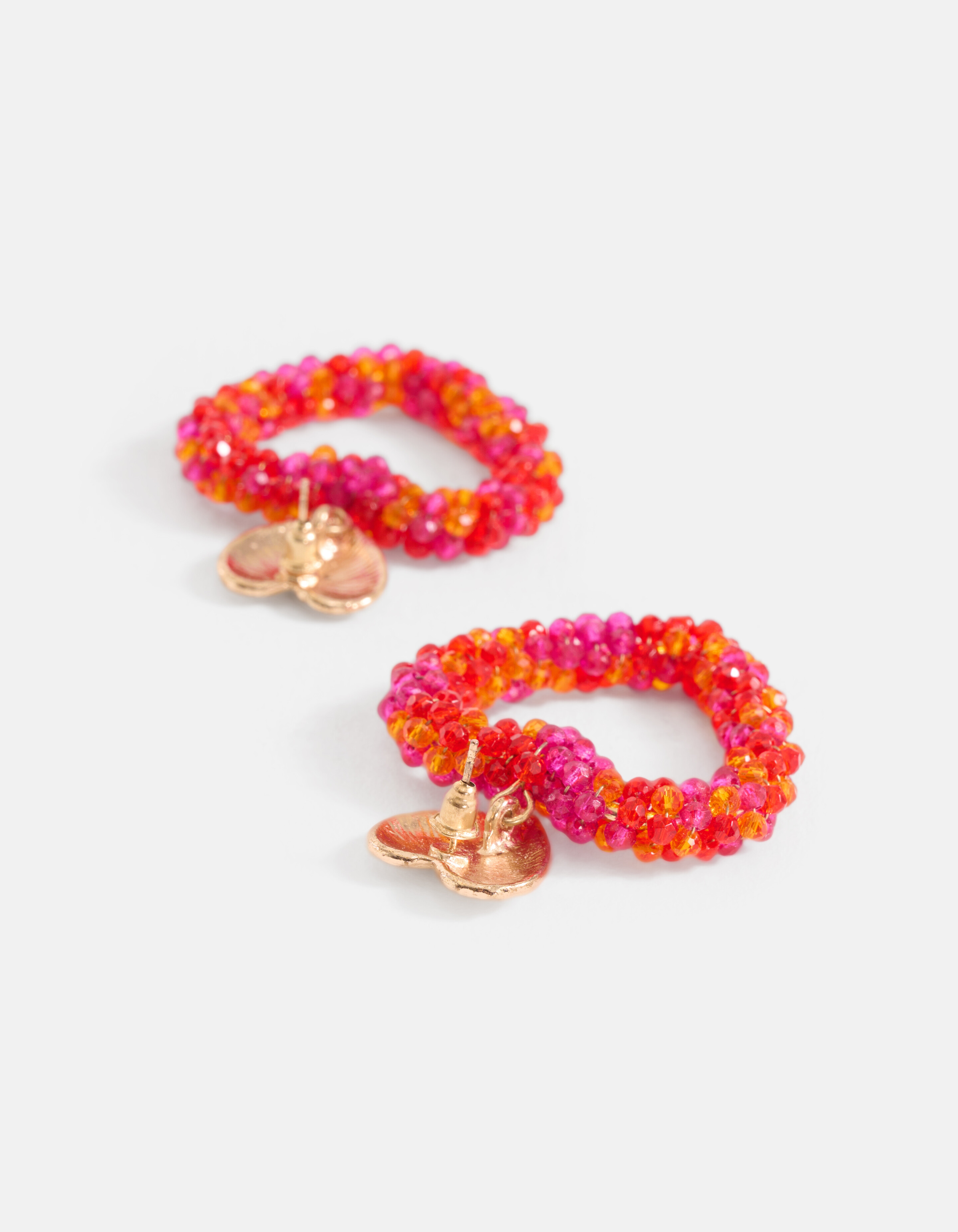 Beaded Hartjes Oorbellen Rood SHOEBY ACCESSOIRES