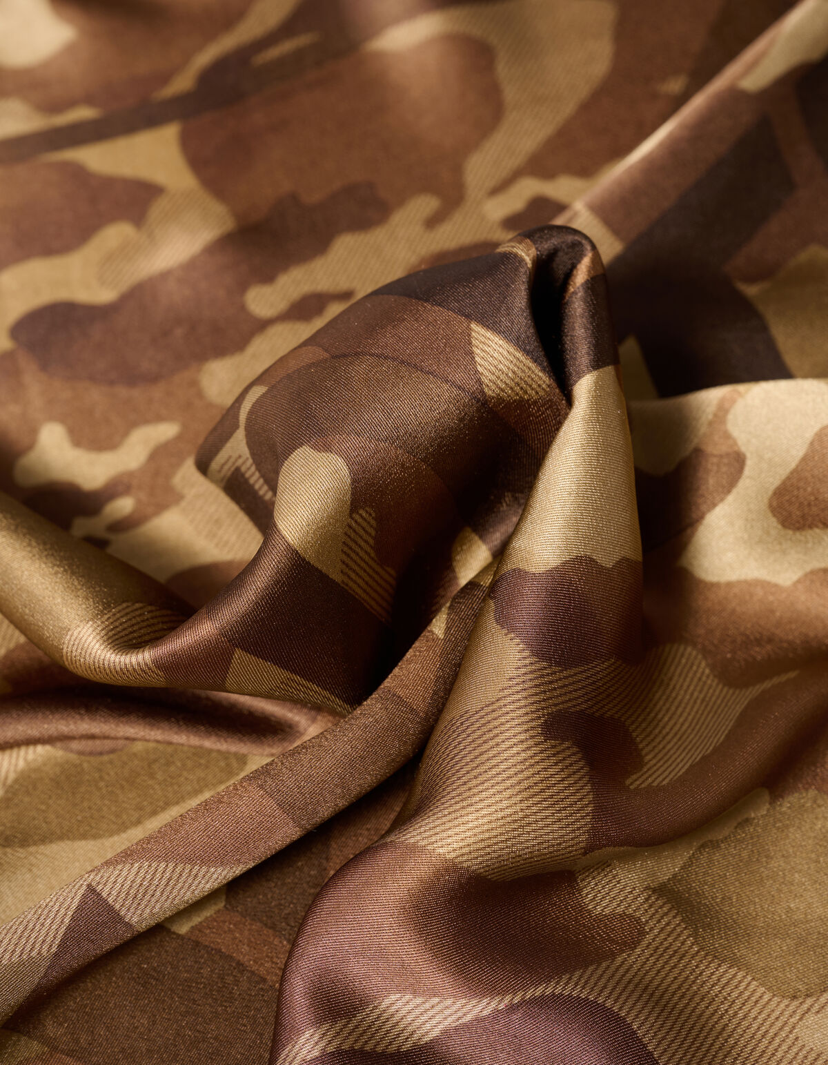 Satin Camo Sjaal Bruin SHOEBY ACCESSOIRES