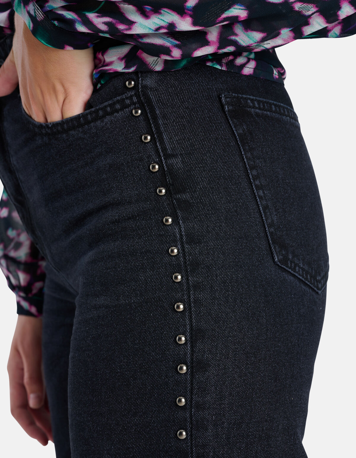 Loose Fit Wide Leg Jeans By Nicolette SHOEBY WOMEN