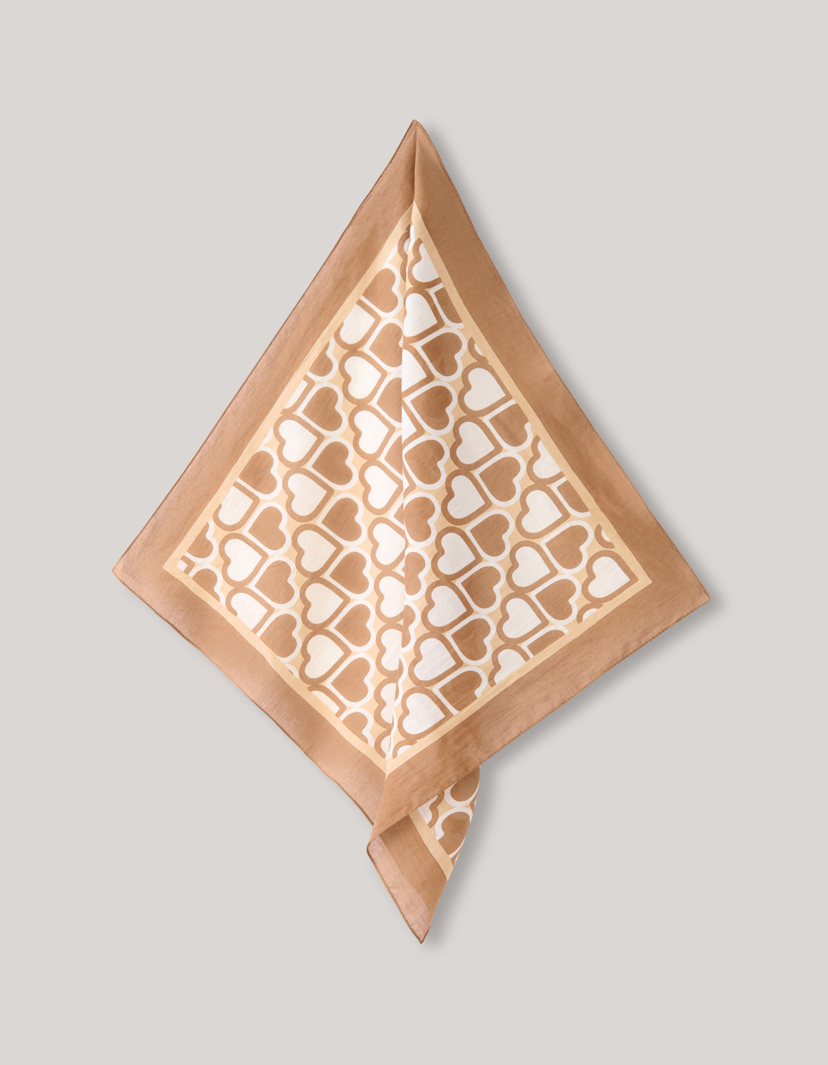Heart Printed Bandana Beige SHOEBY ACCESSOIRES