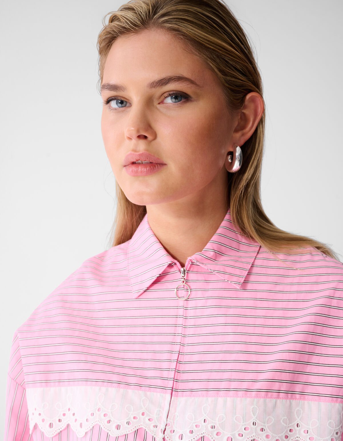 Oversized Kanten Pinstripe Blouse Roze SHOEBY WOMEN