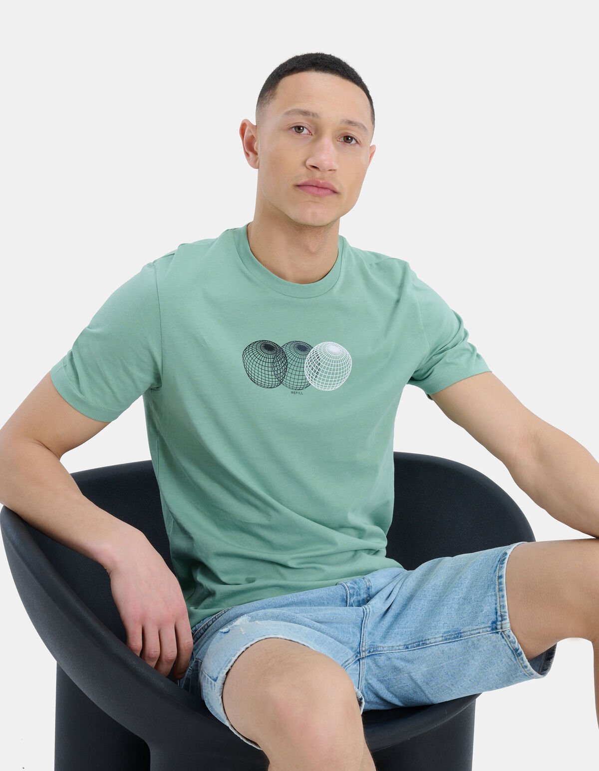 World T-shirt REFILL