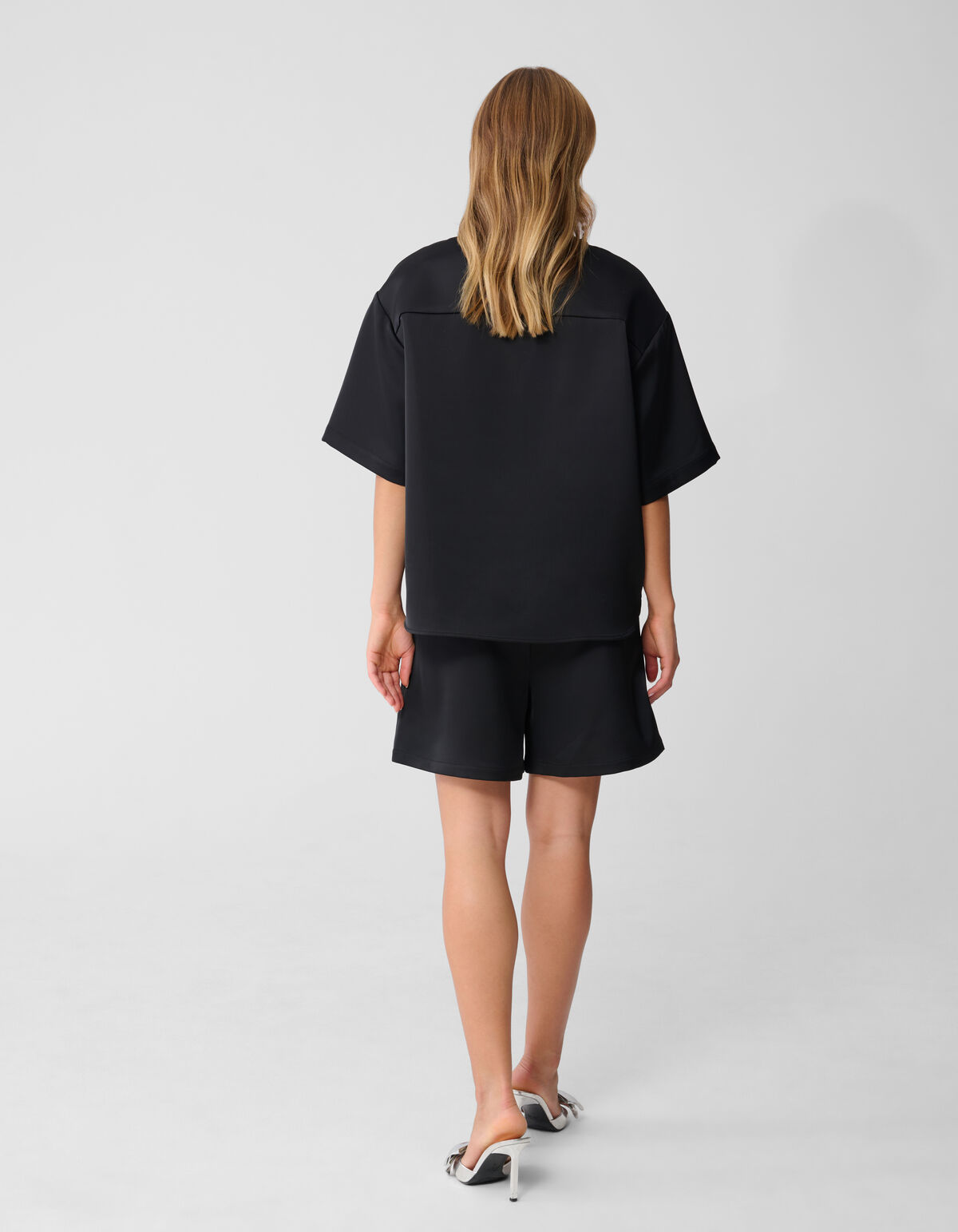 Satijnen Short Zwart By Monica SHOEBY WOMEN