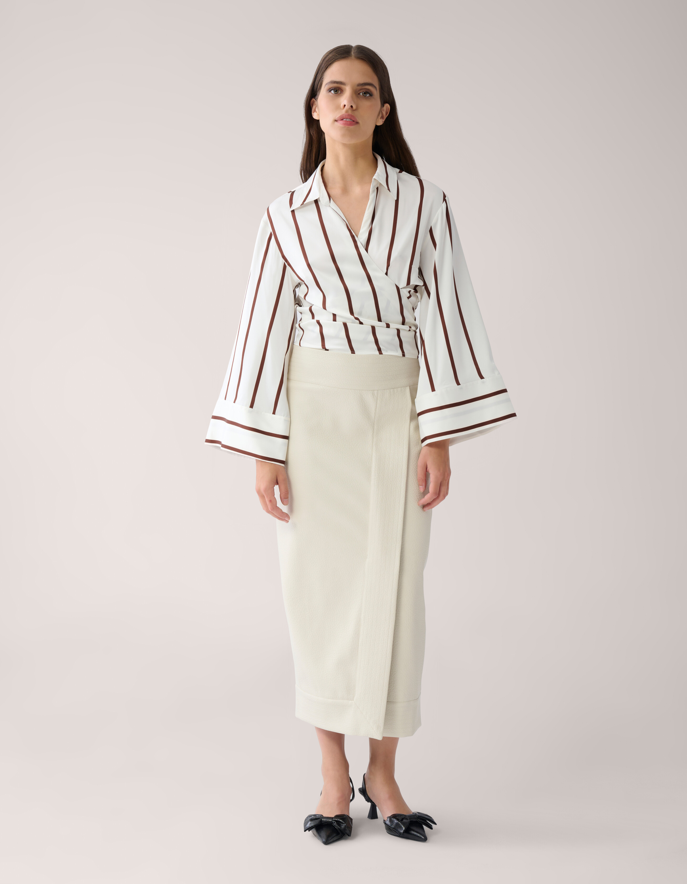 Gestreepte Overslag Blouse Wit By Mieke SHOEBY WOMEN