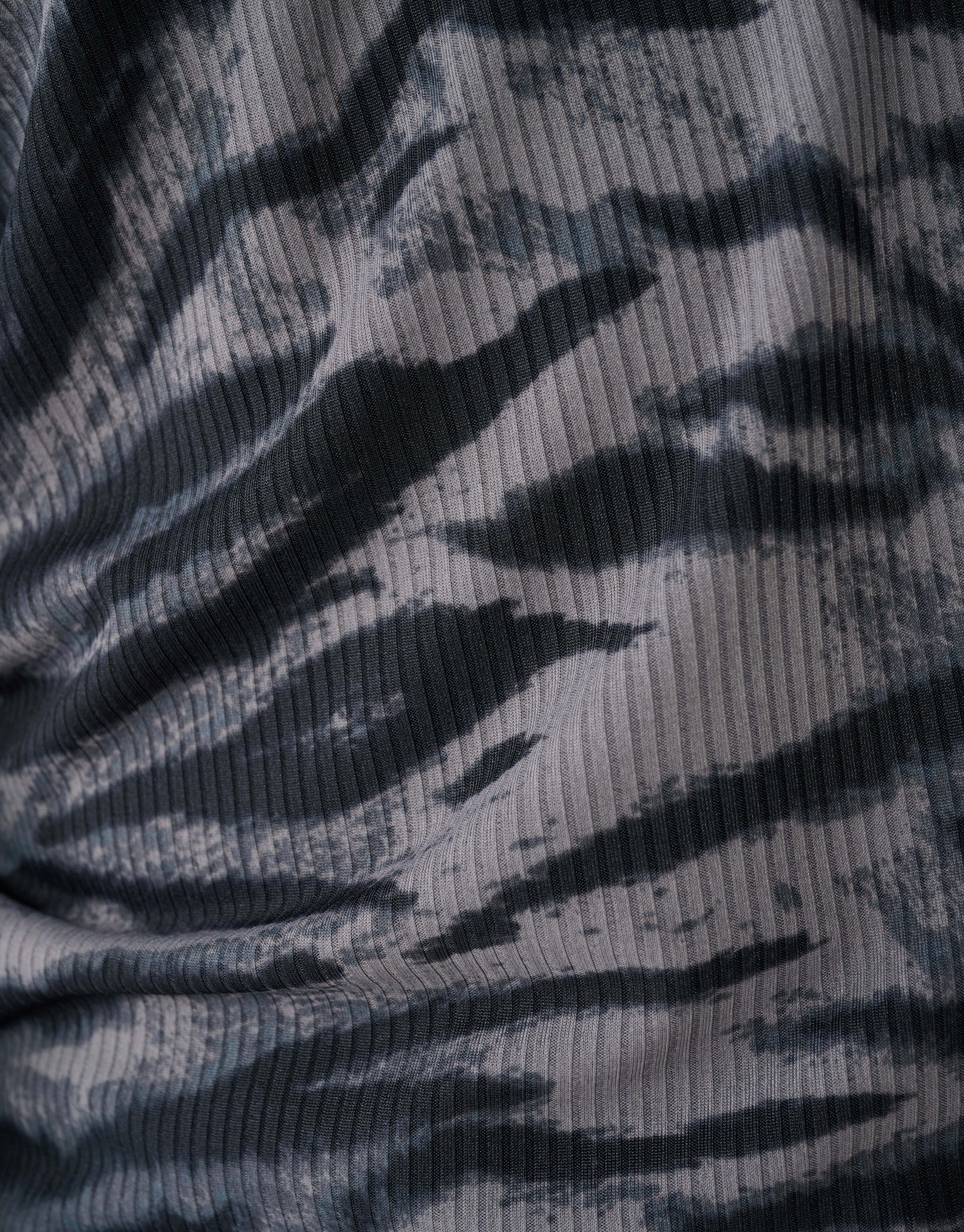 Tijgerprint Rib Jersey Top Donkergrijs SHOEBY WOMEN