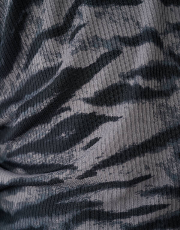 Tijgerprint Rib Jersey Top Donkergrijs SHOEBY WOMEN