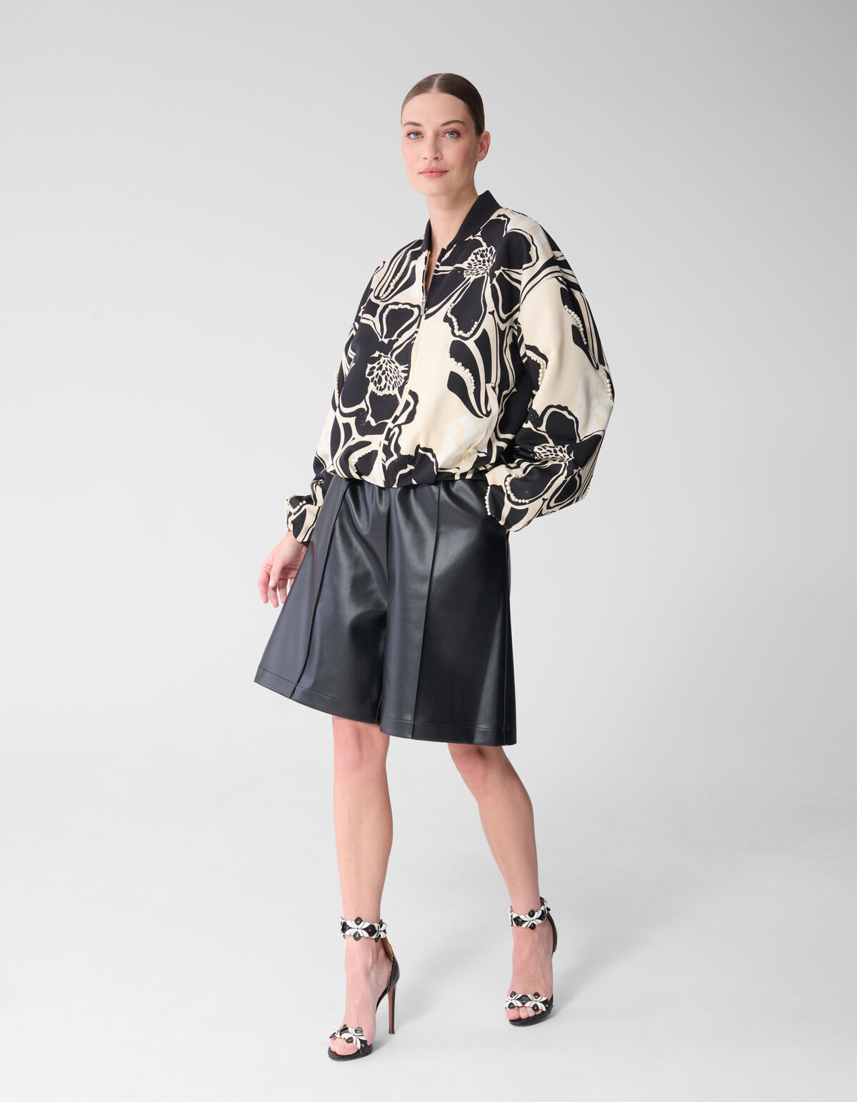 Embellished Bomberjack Wit/Zwart By Mieke SHOEBY WOMEN