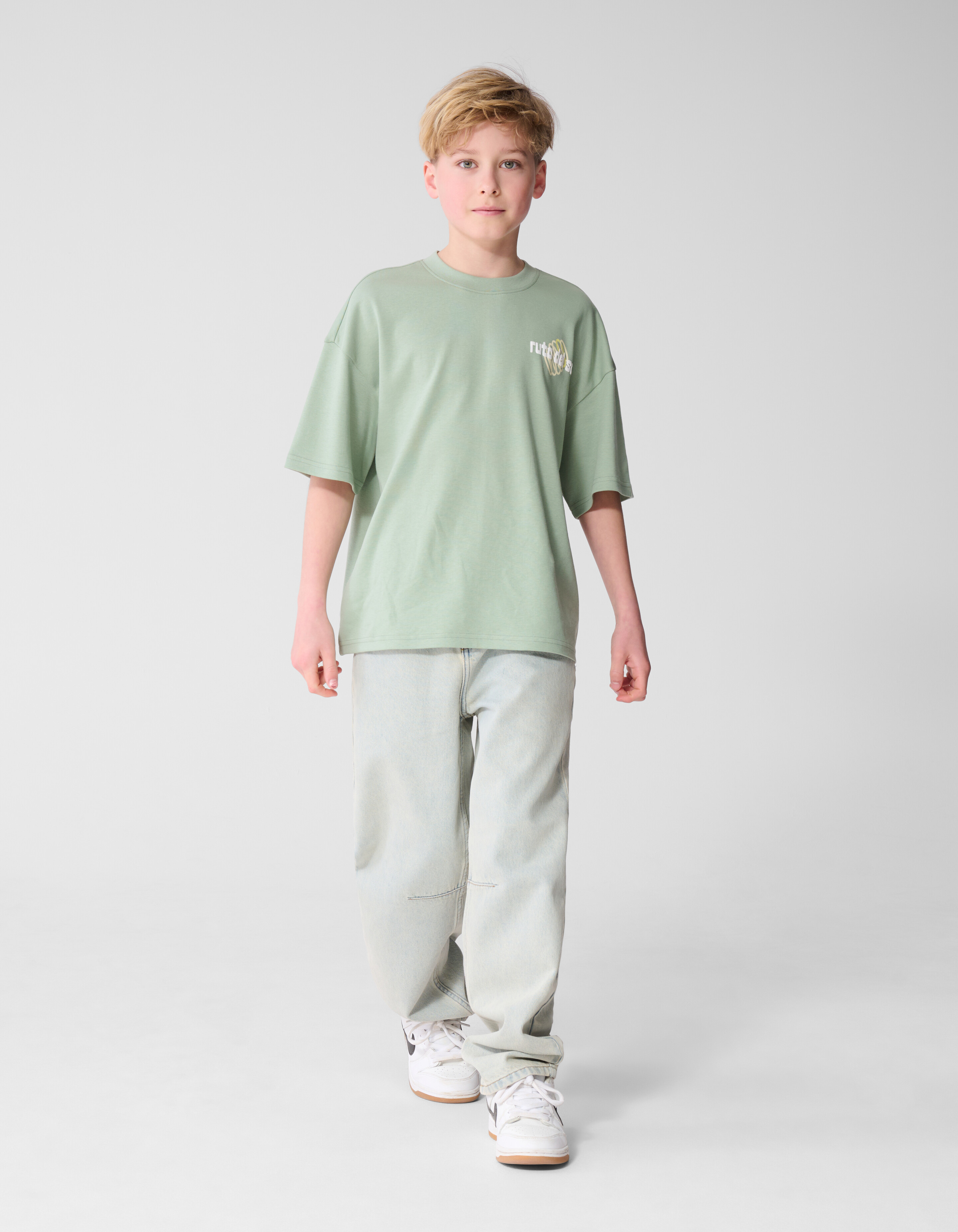 Del Sol Artwork T-shirt Lichtgroen SHOEBY BOYS