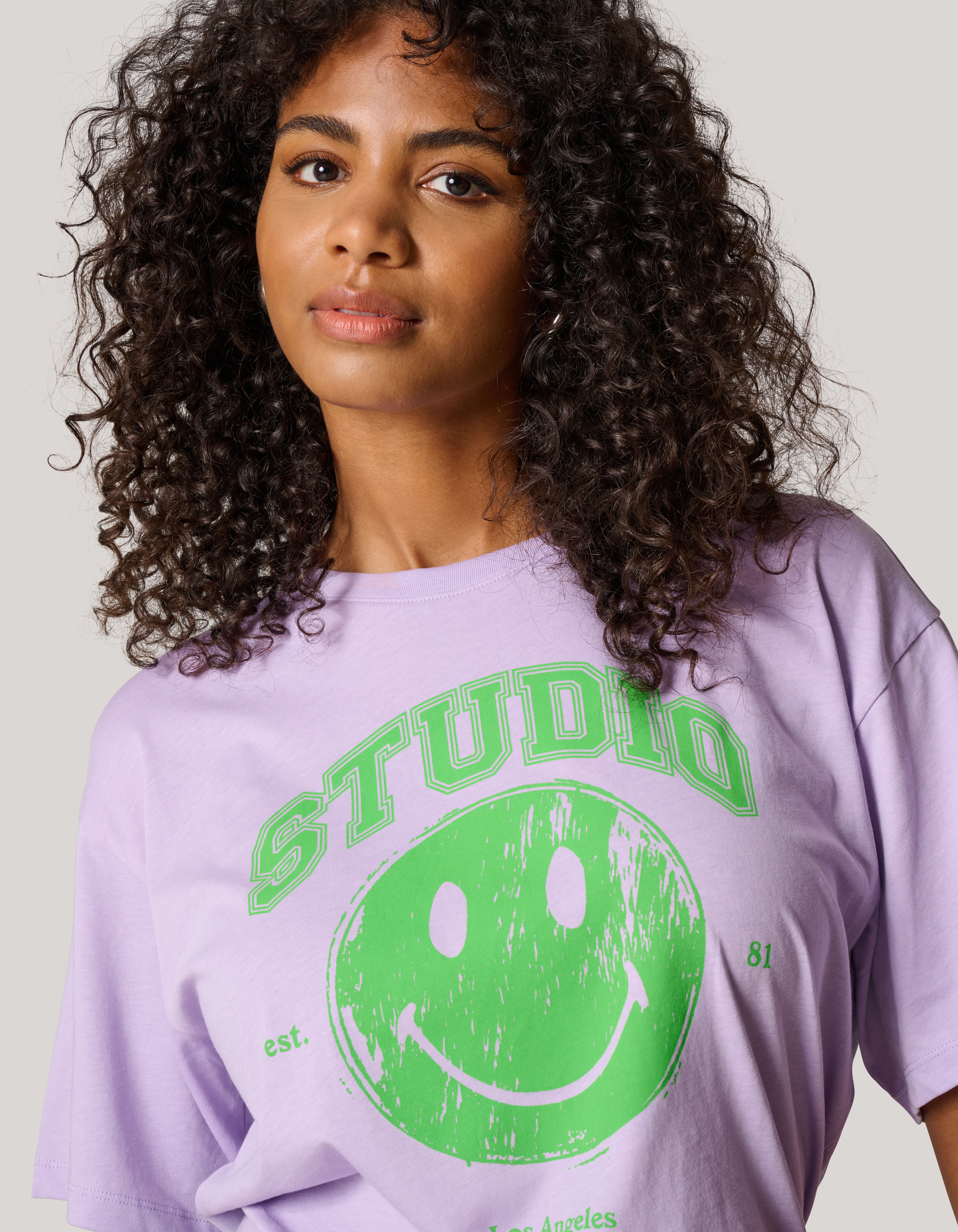 Dames T shirts online kopen. Ontdek nu de collectie Shoeby Koop nu online Shoeby