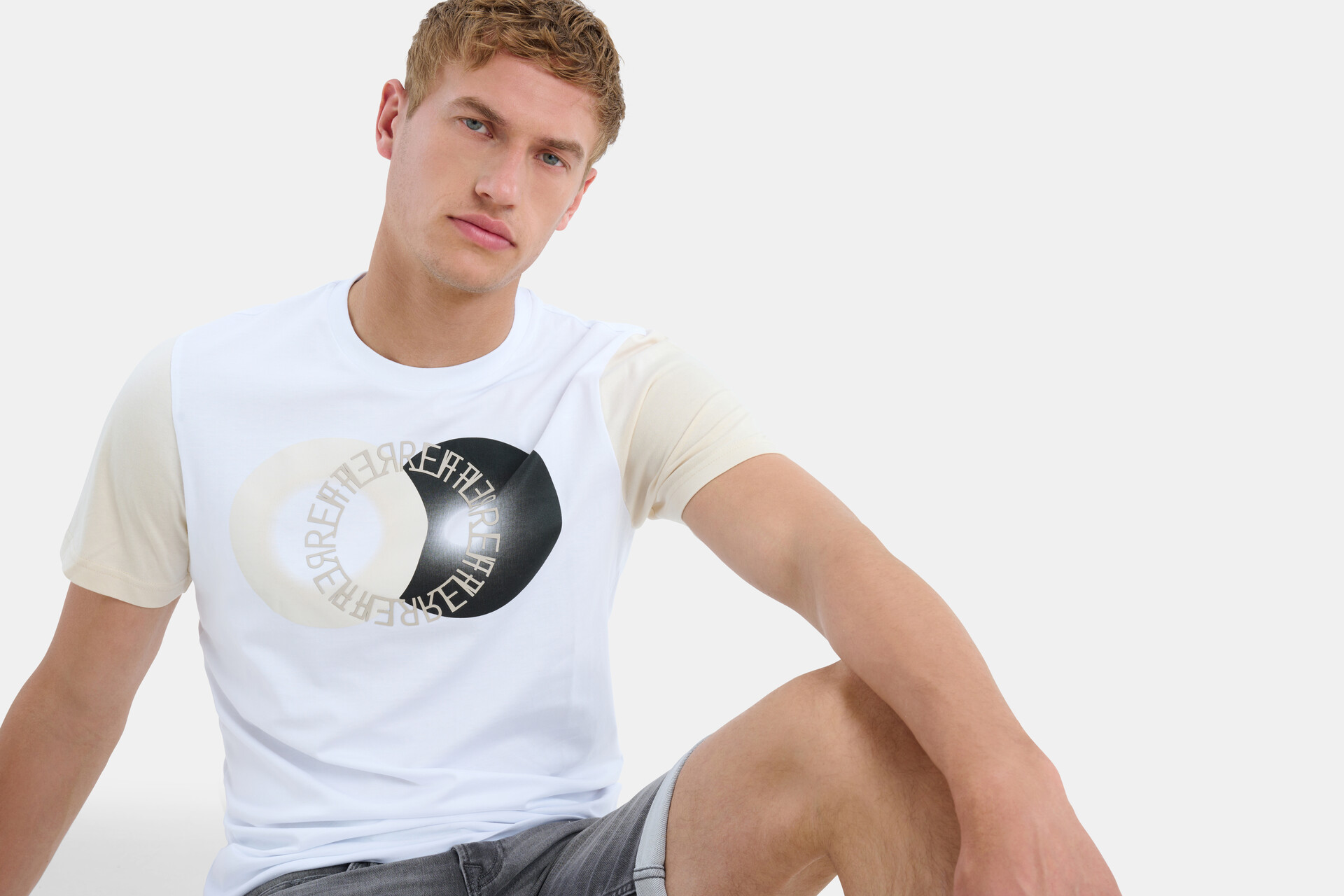 Colourblock T-shirt REFILL