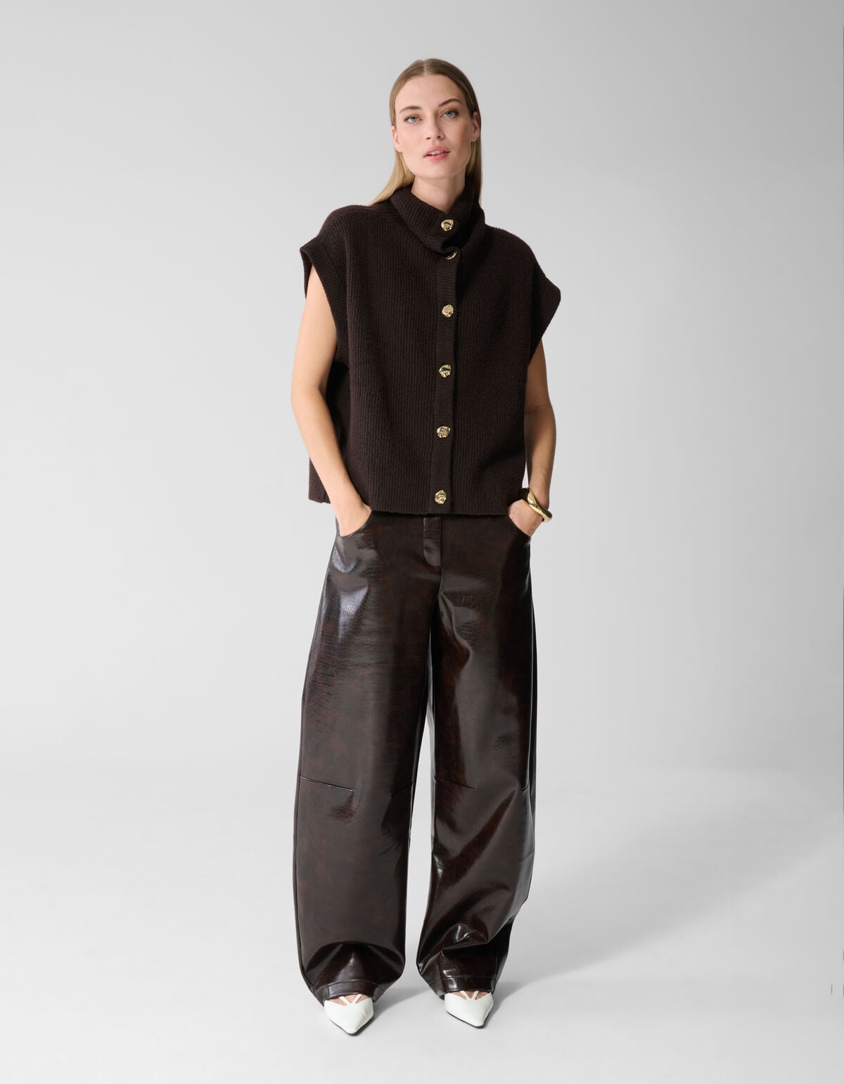 High Collar Gilet Donkerbruin SHOEBY WOMEN