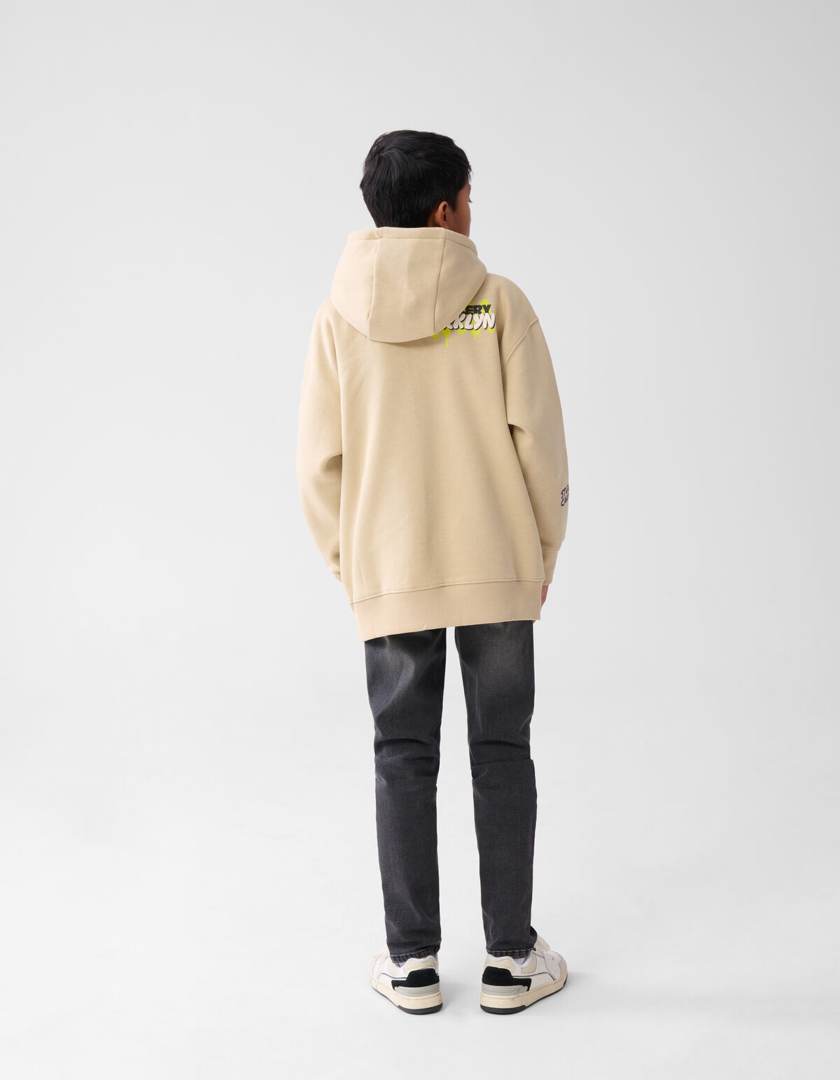 Artwork Hoodie Zand SHOEBY BOYS