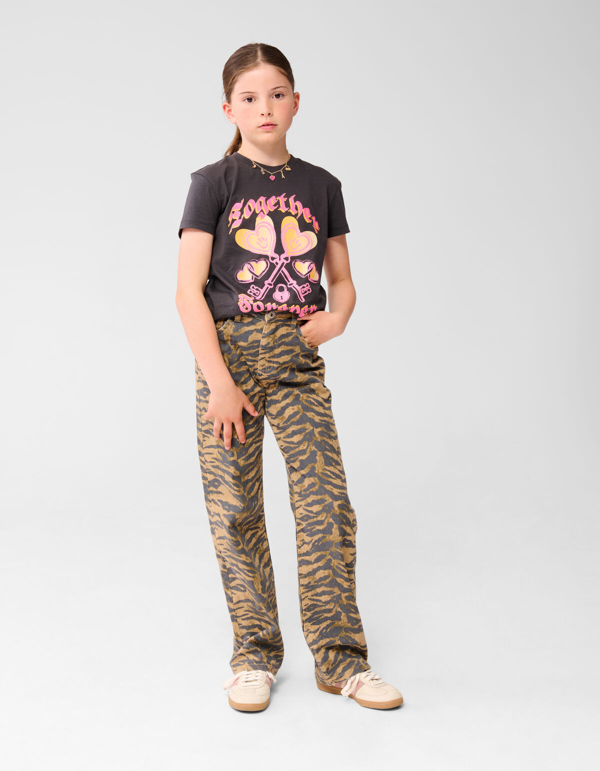 Together Artwork T-shirt Donkergrijs SHOEBY GIRLS