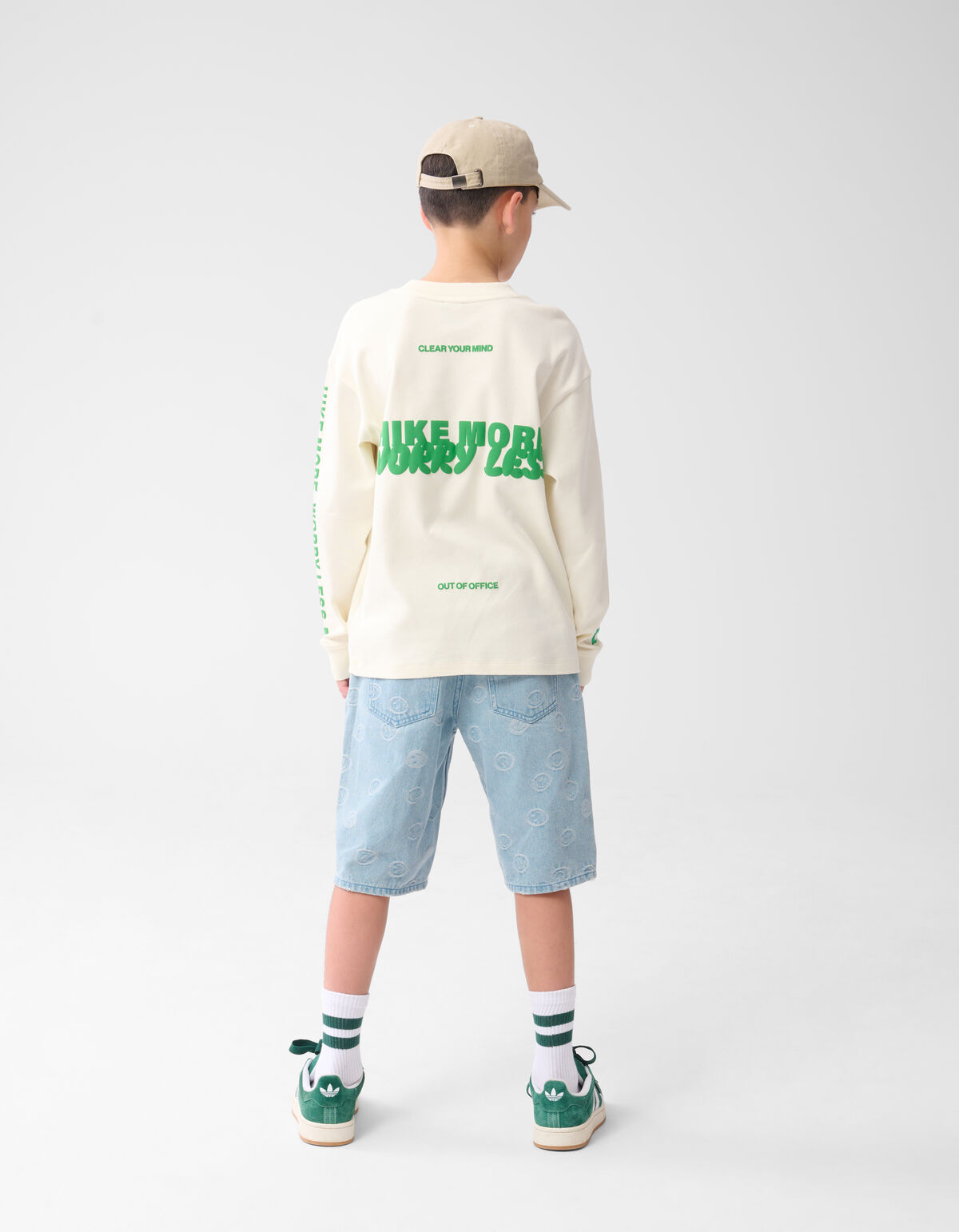 Tekst Longsleeve Gebroken Wit SHOEBY BOYS
