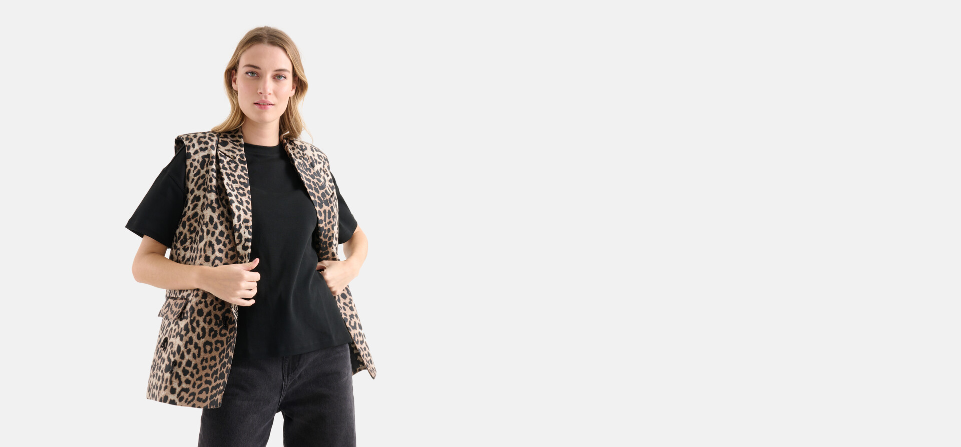 Leopard Jacquard Gilet Bruin SHOEBY WOMEN