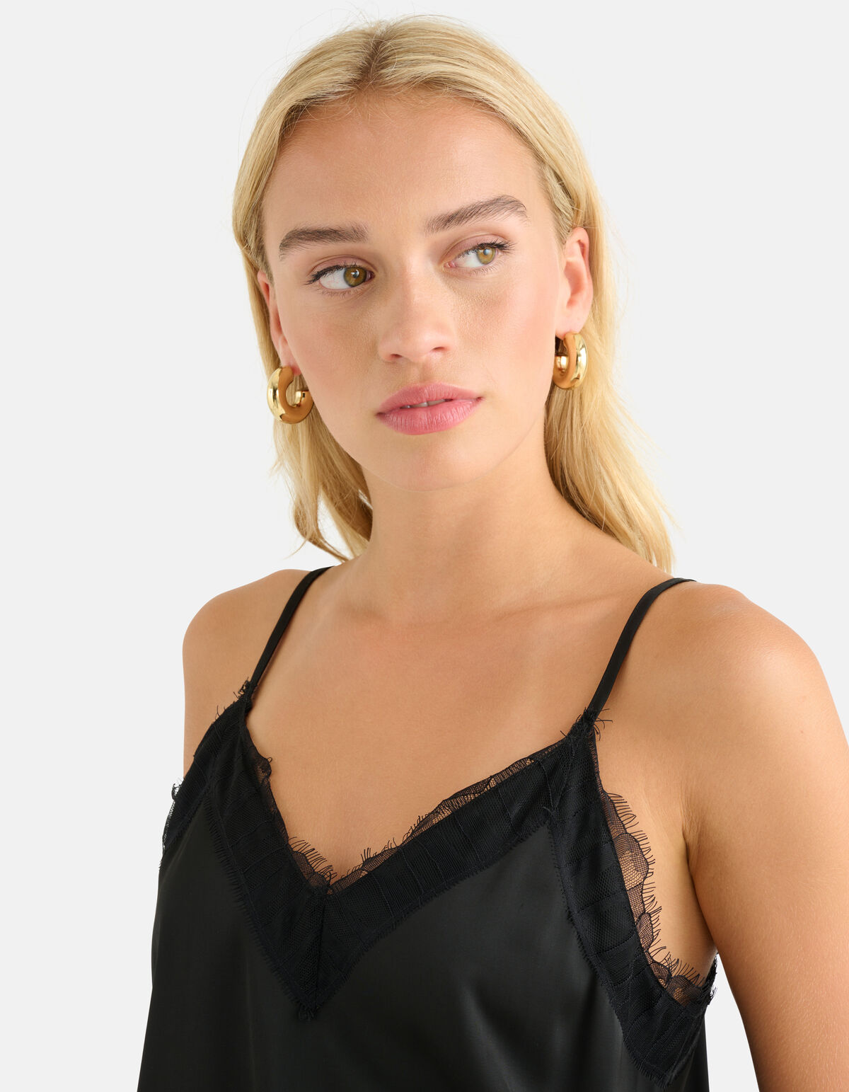 Bulky Hoop Oorbellen Goud SHOEBY ACCESSOIRES