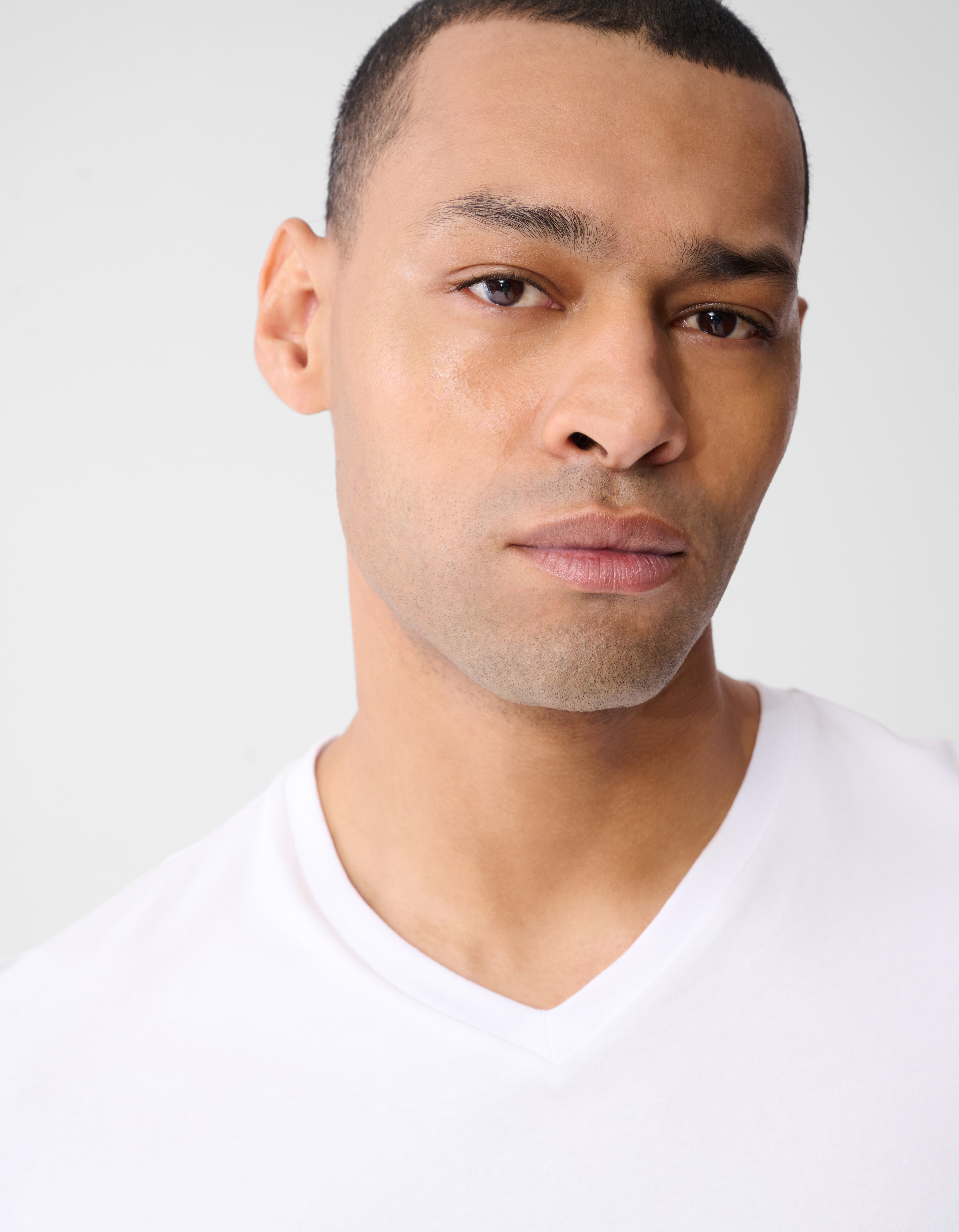 Basis V-hals T-shirt Wit SHOEBY MEN