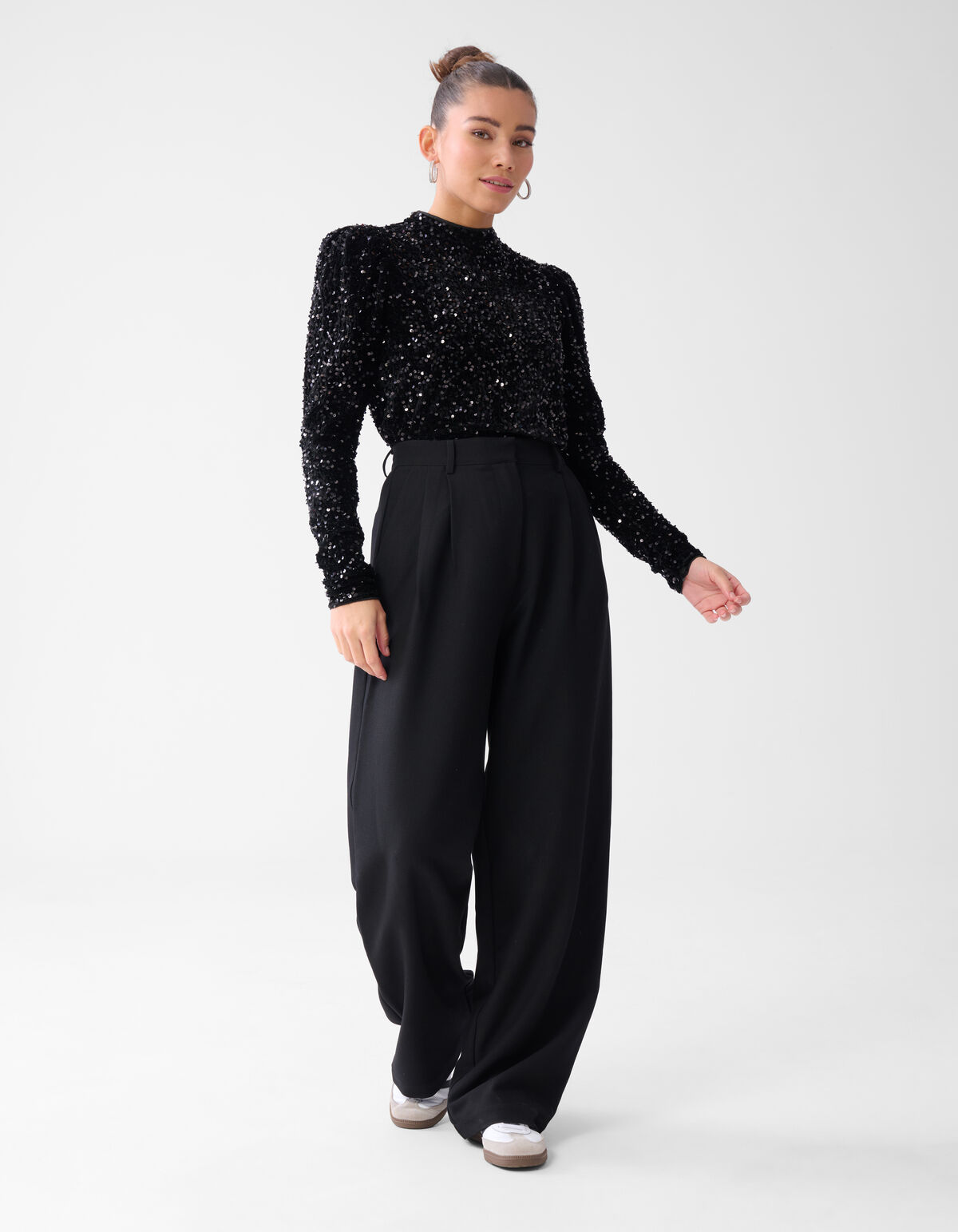Velvet Pailletten Top Zwart SHOEBY WOMEN