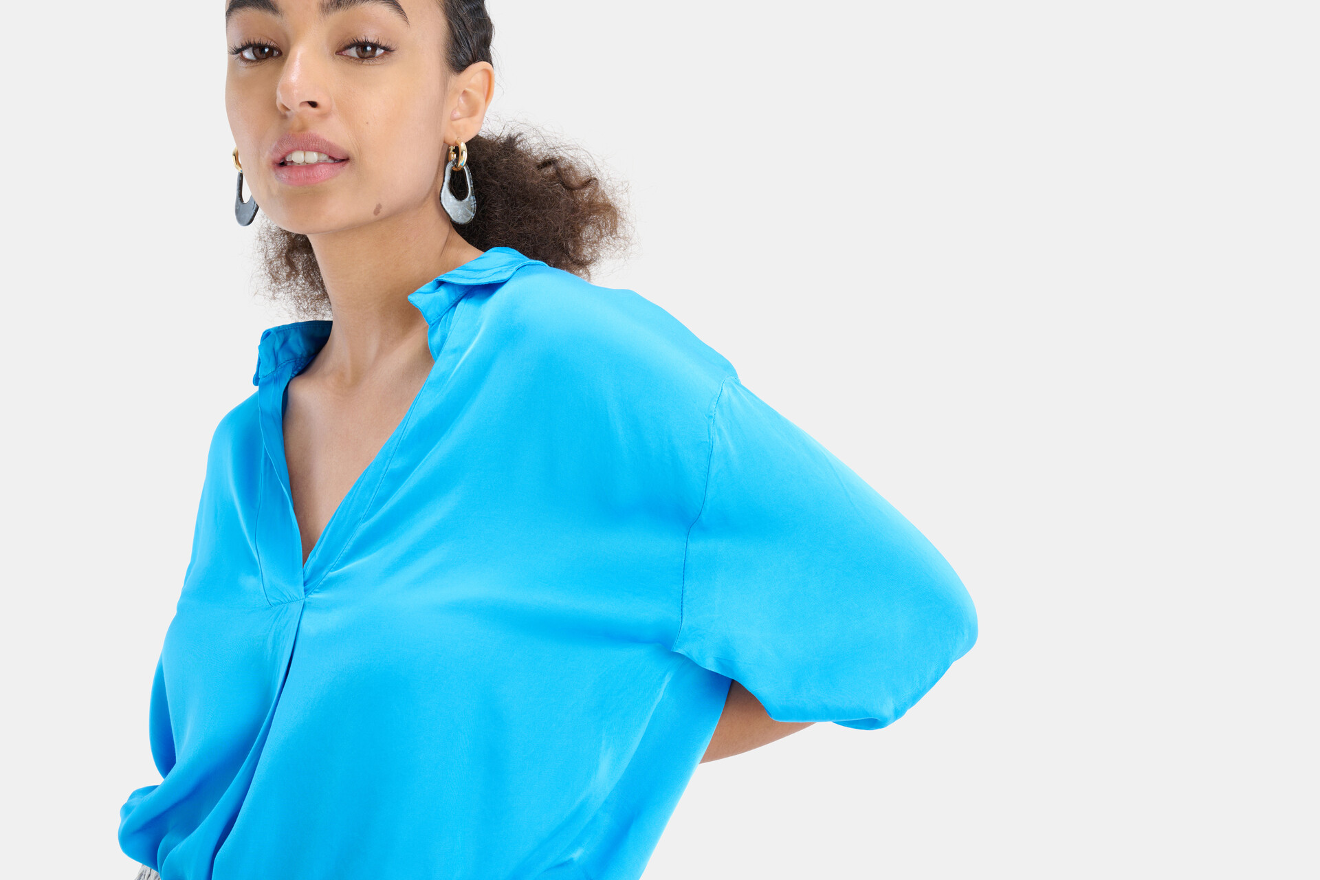 Satin Blouse EKSEPT