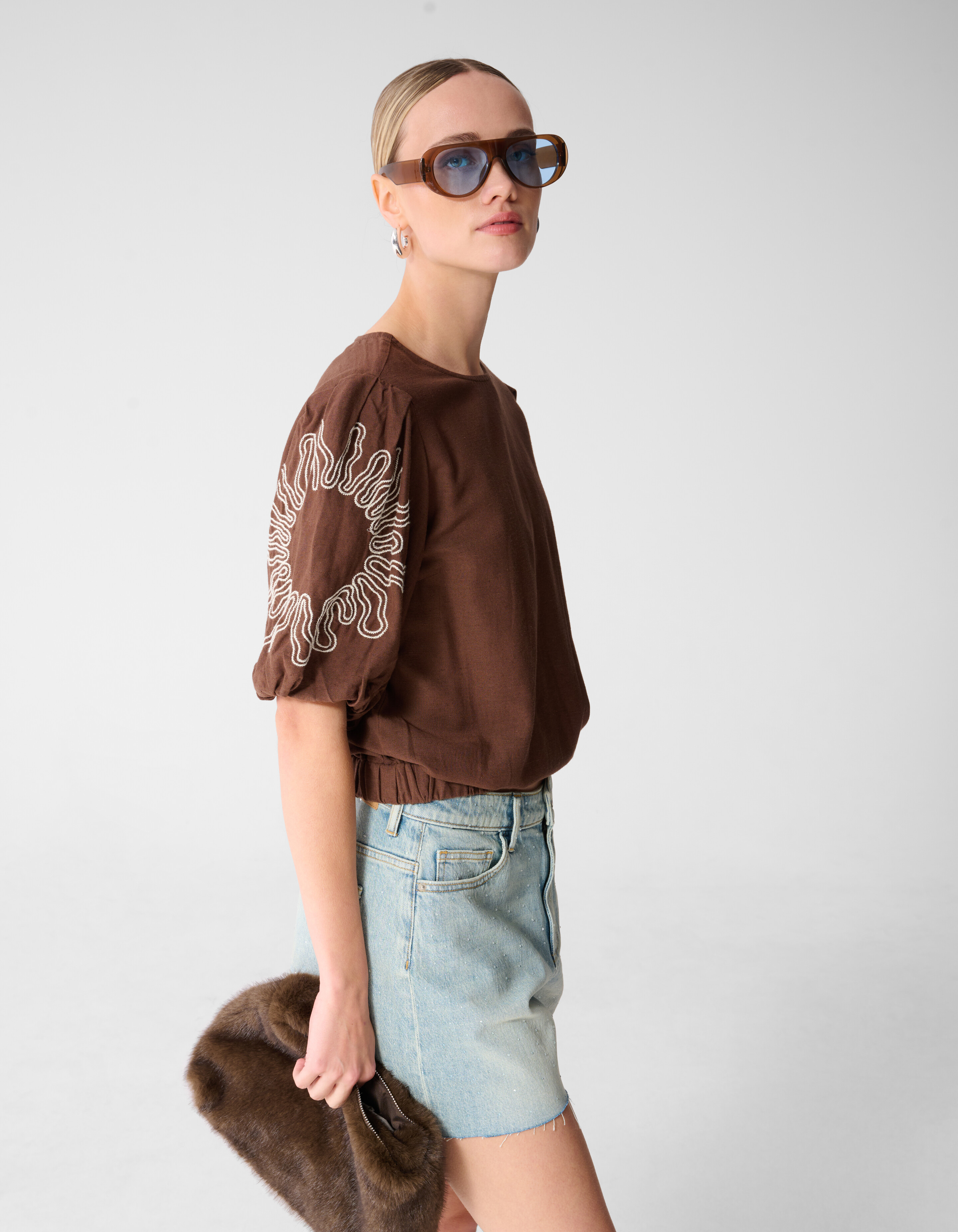 Embroidery Cropped Top Bruin SHOEBY WOMEN