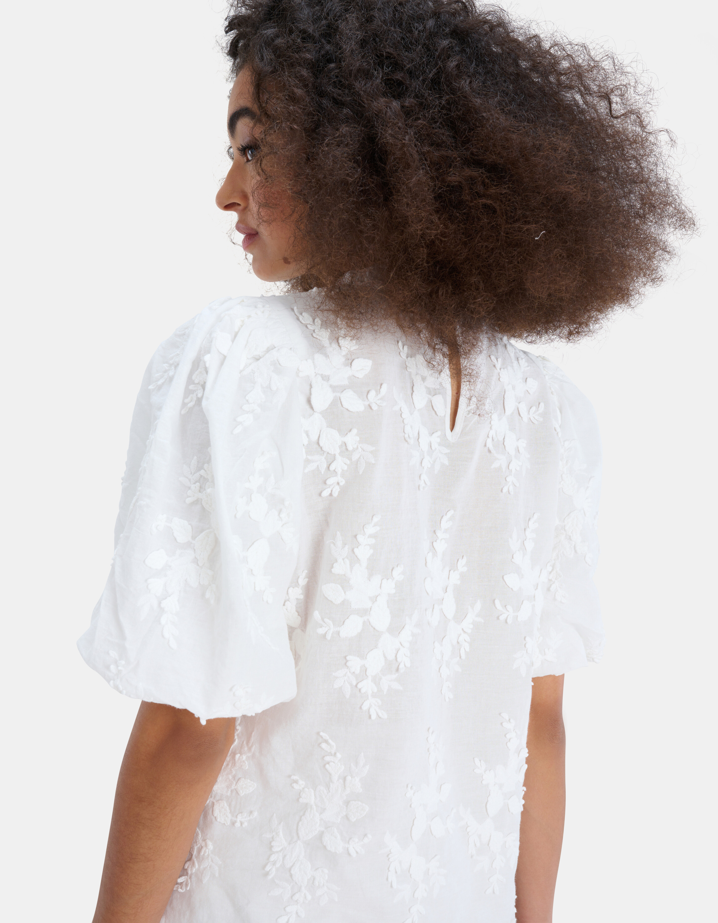 3D Embroidery Top Wit SHOEBY WOMEN