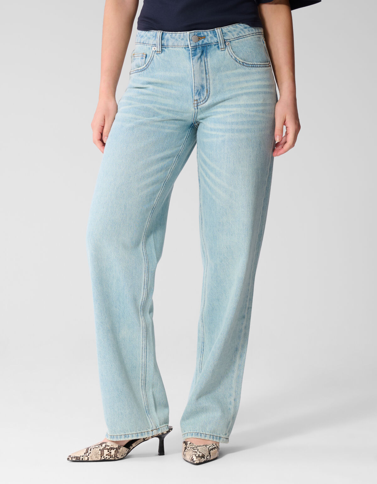 Soft Straight Fit Jeans Bleached SHOEBY WOMEN