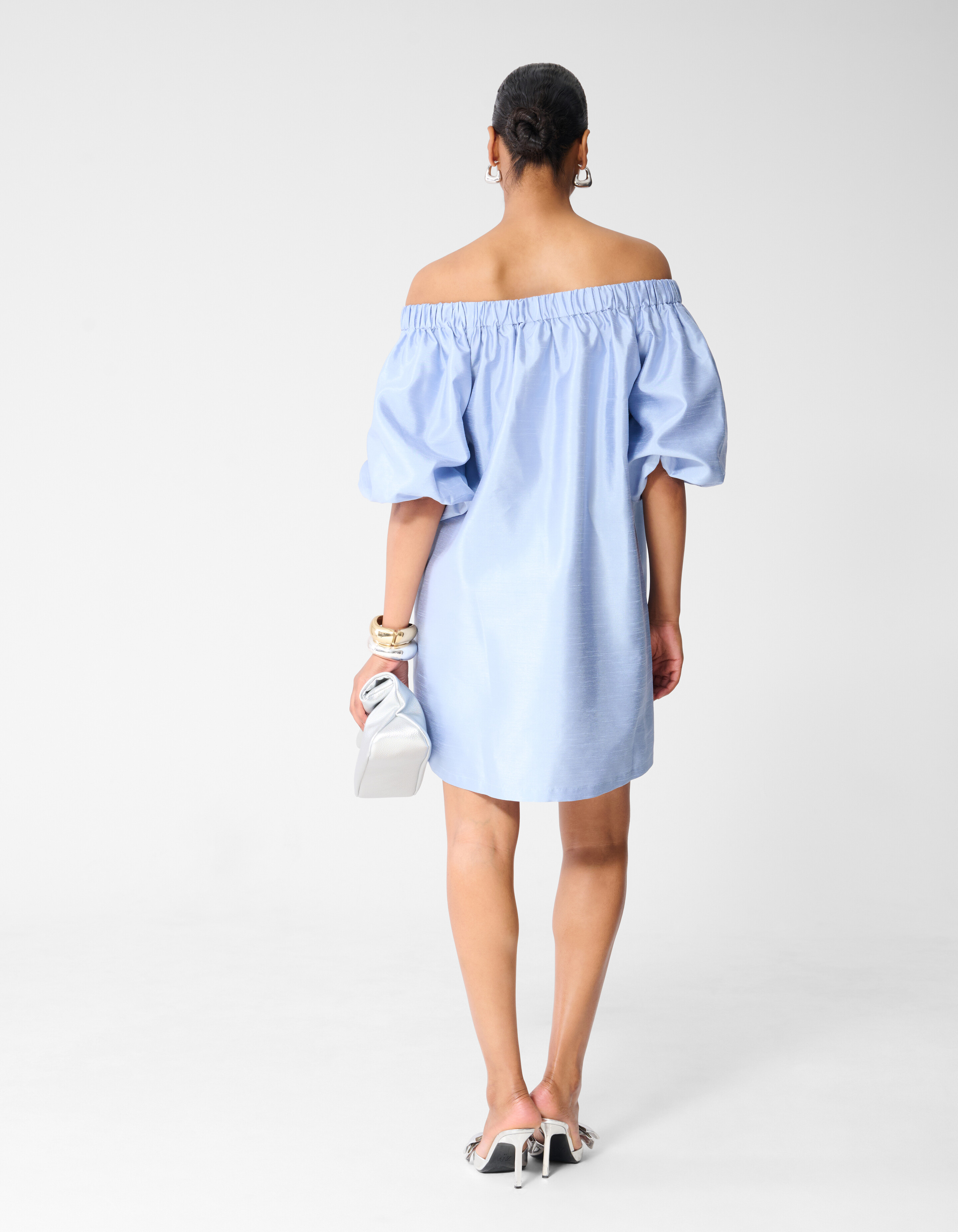 Shiny Off Shoulder Mini Jurk Lichtblauw SHOEBY WOMEN