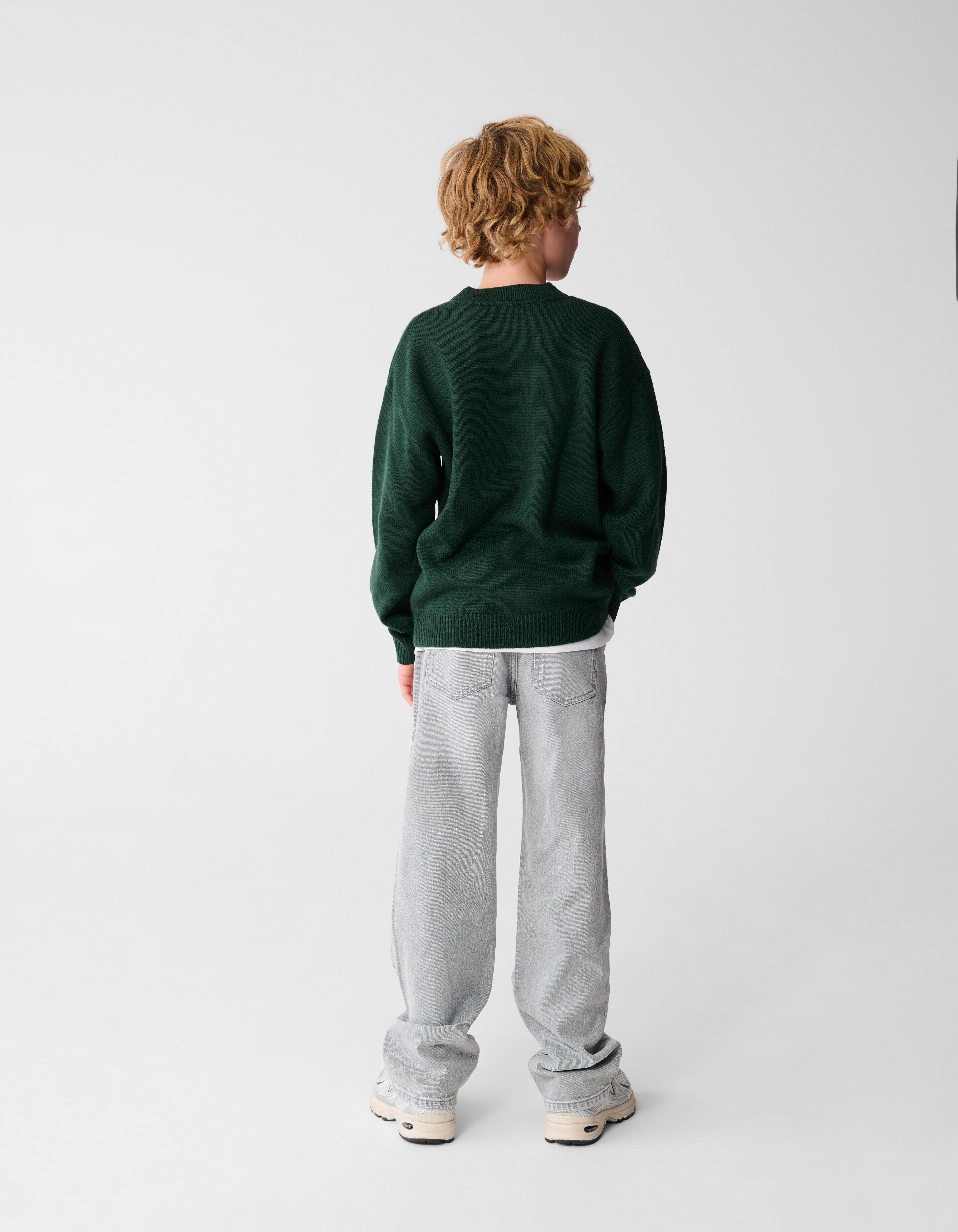 Endless Artwork Sweater Donkergroen SHOEBY BOYS