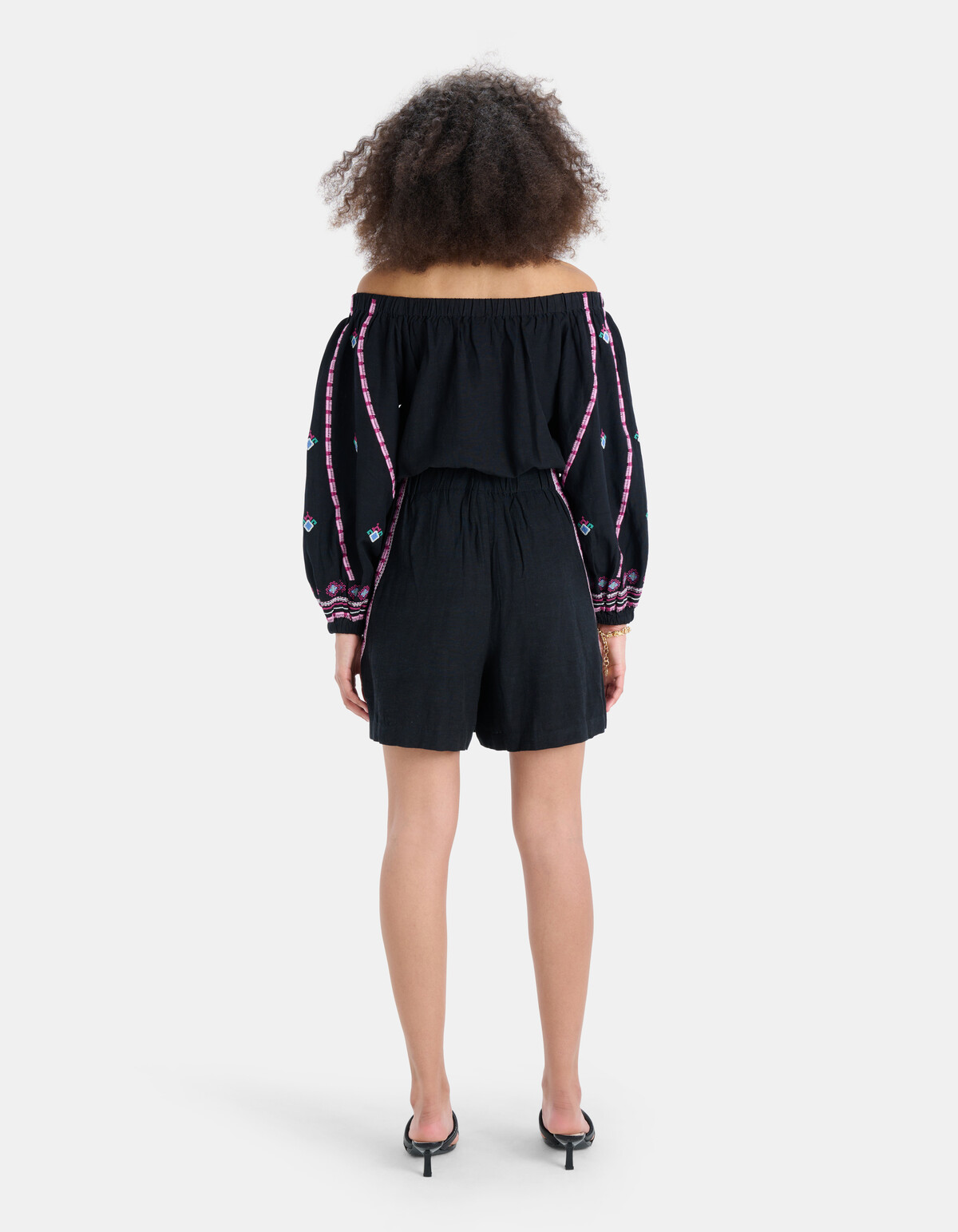 Linnen Solid Short EKSEPT