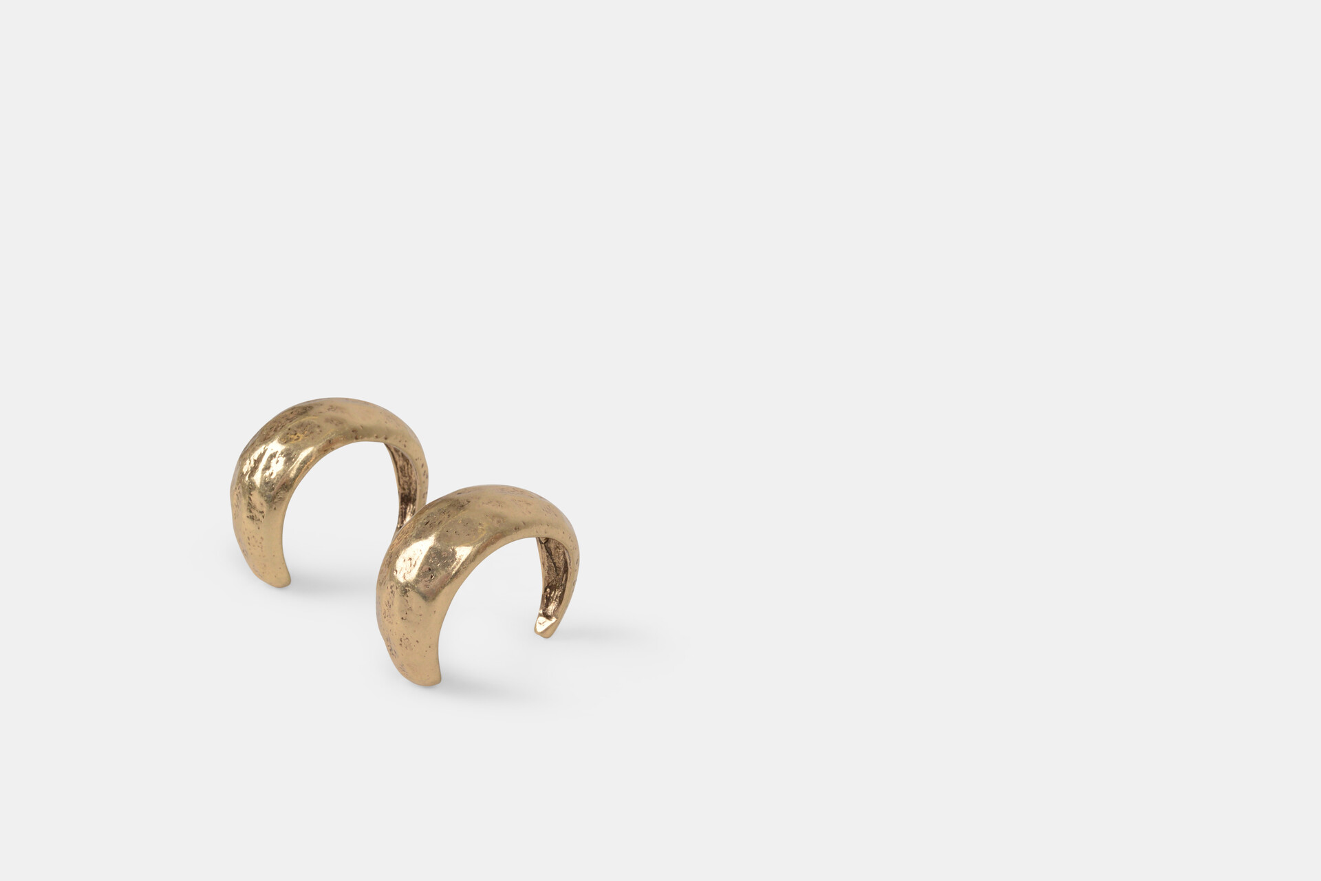 Hammered Oorbellen ACCESSOIRES SHOEBY