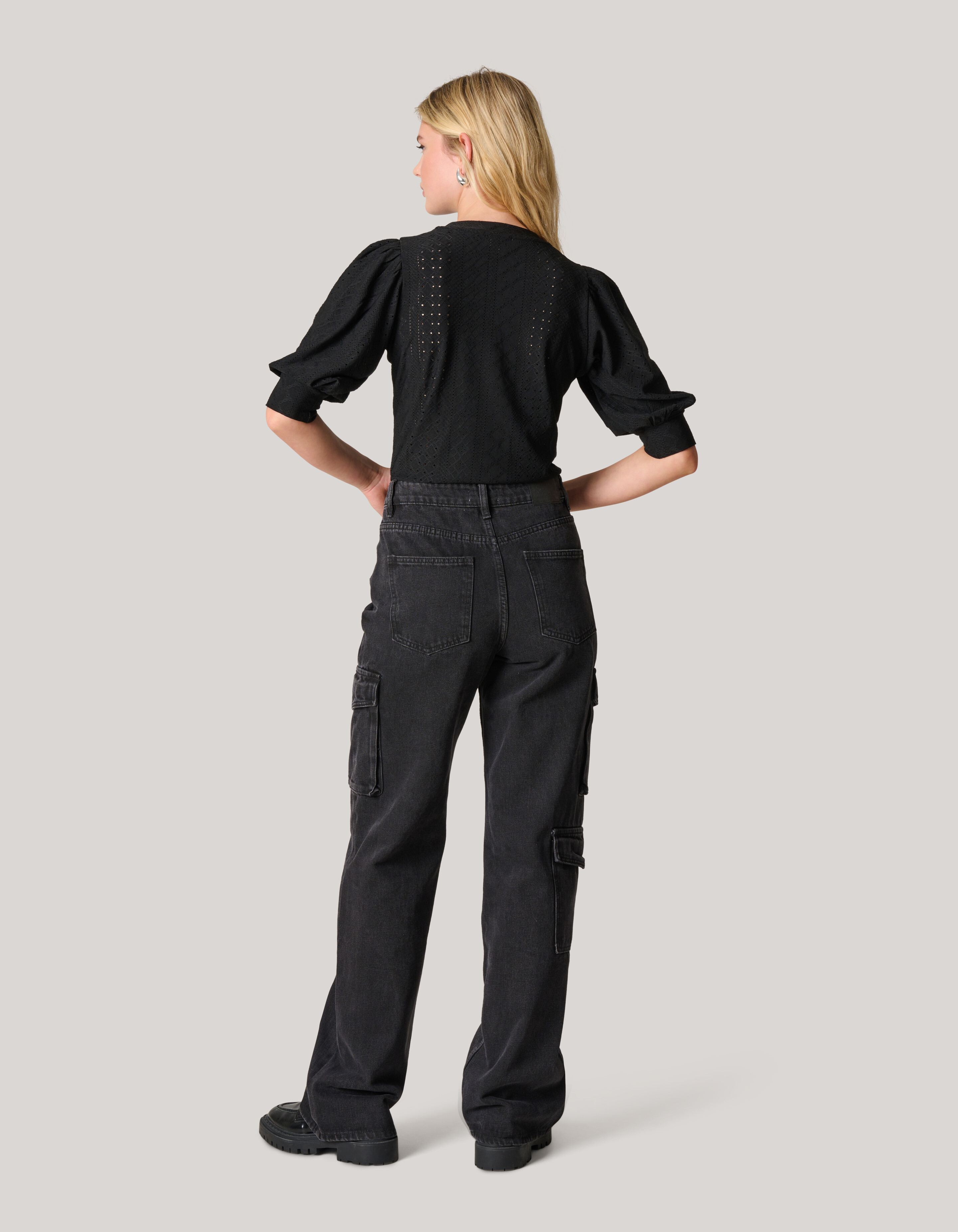 Embroidery Top Zwart SHOEBY WOMEN