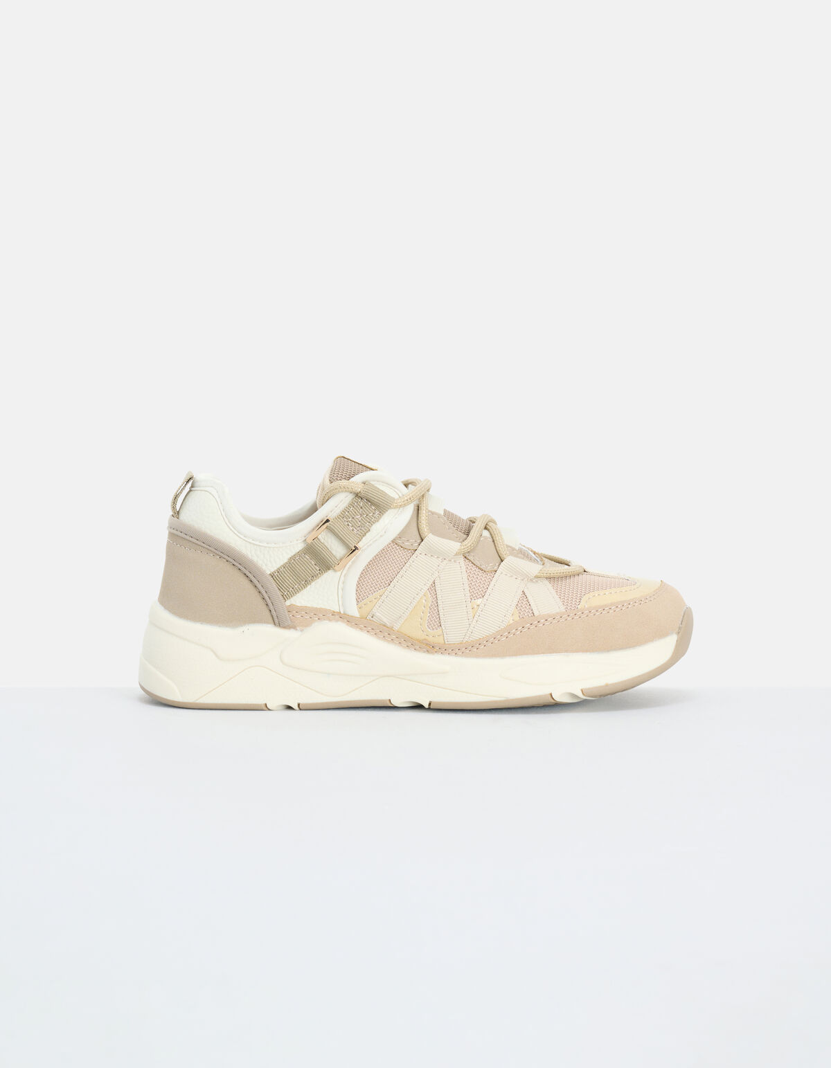 Basis Sneaker Beige SHOEBY SHOES