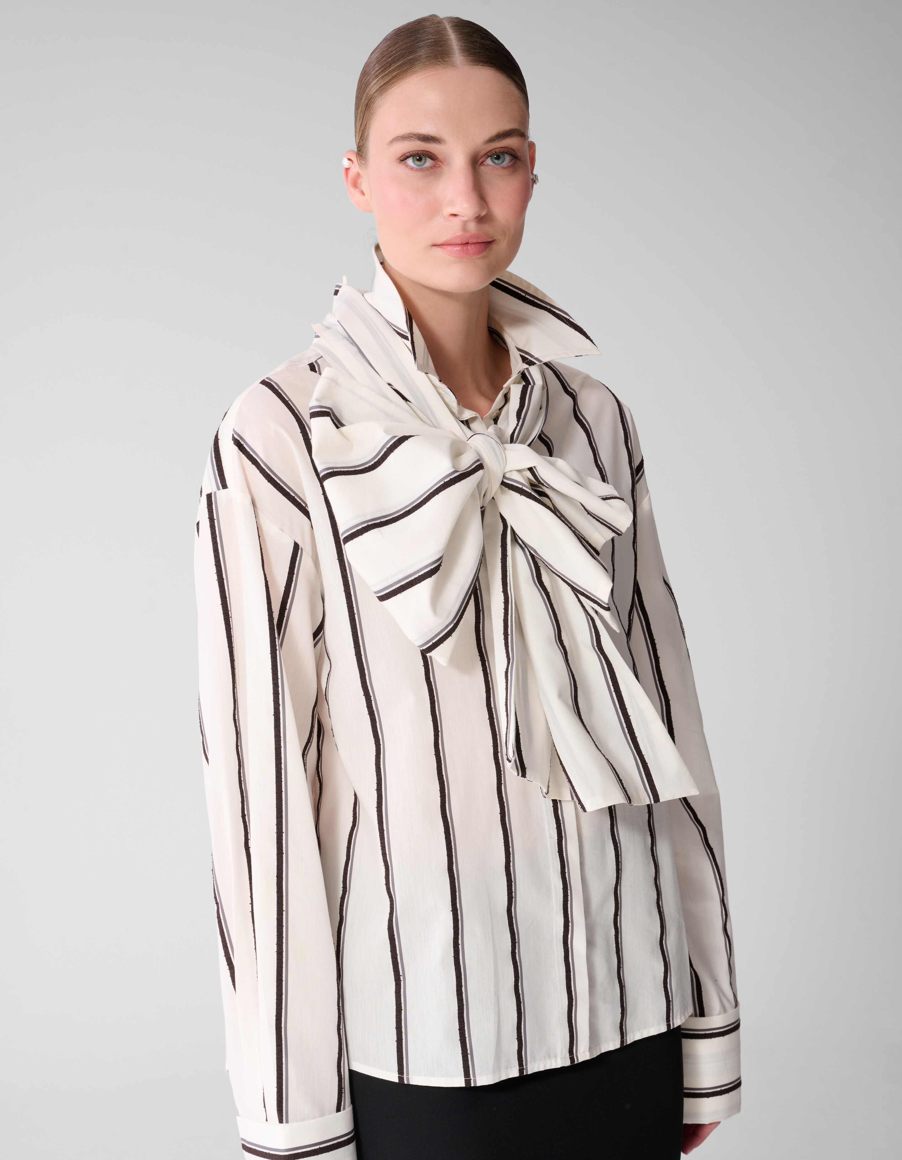 Gestreepte Jacquard Blouse Gebroken Wit By Mieke SHOEBY WOMEN